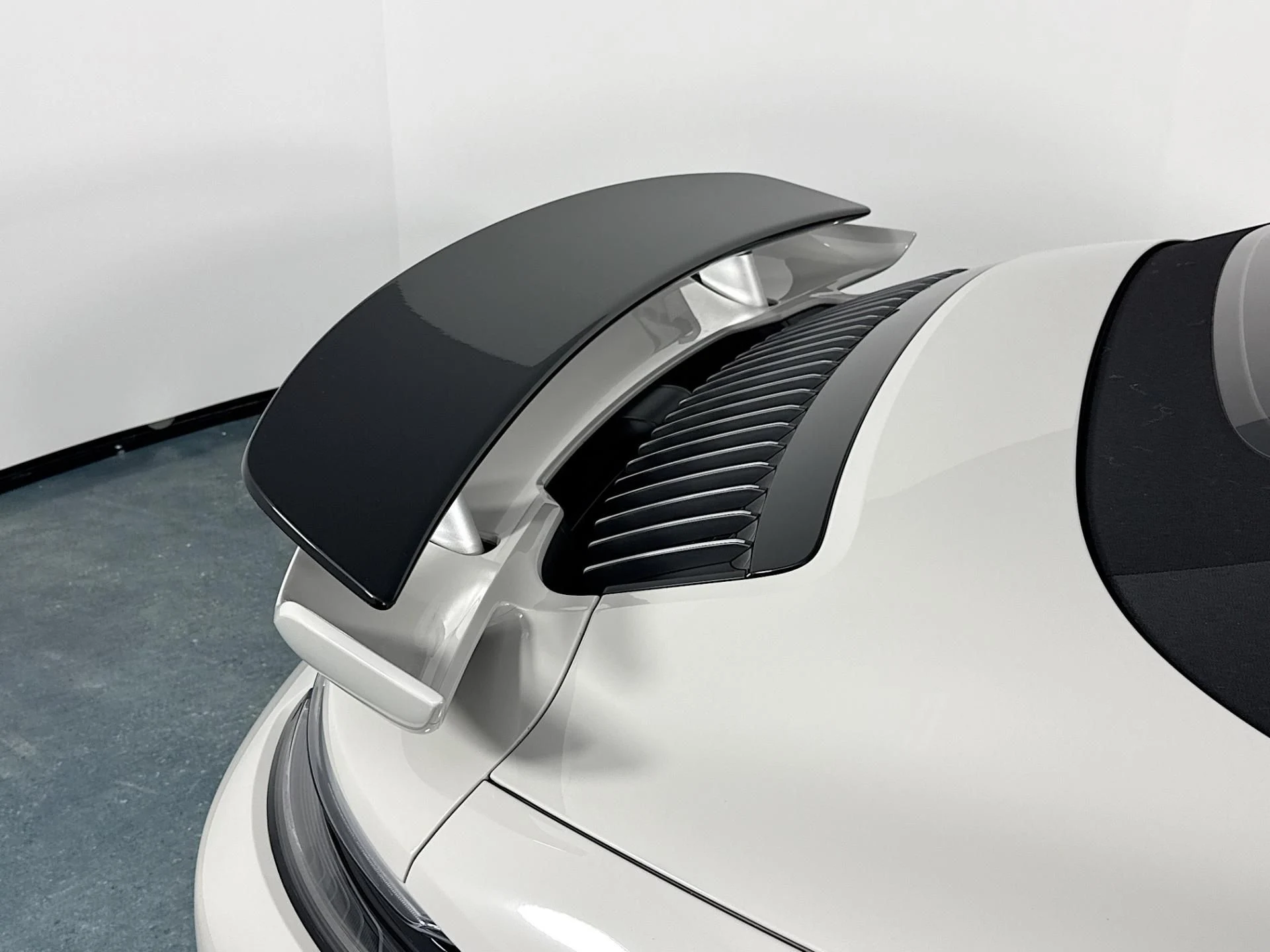 mph047_792038057_Used_2025_Porsche_911_Turbo_S_1785281659_1b9bdb41db