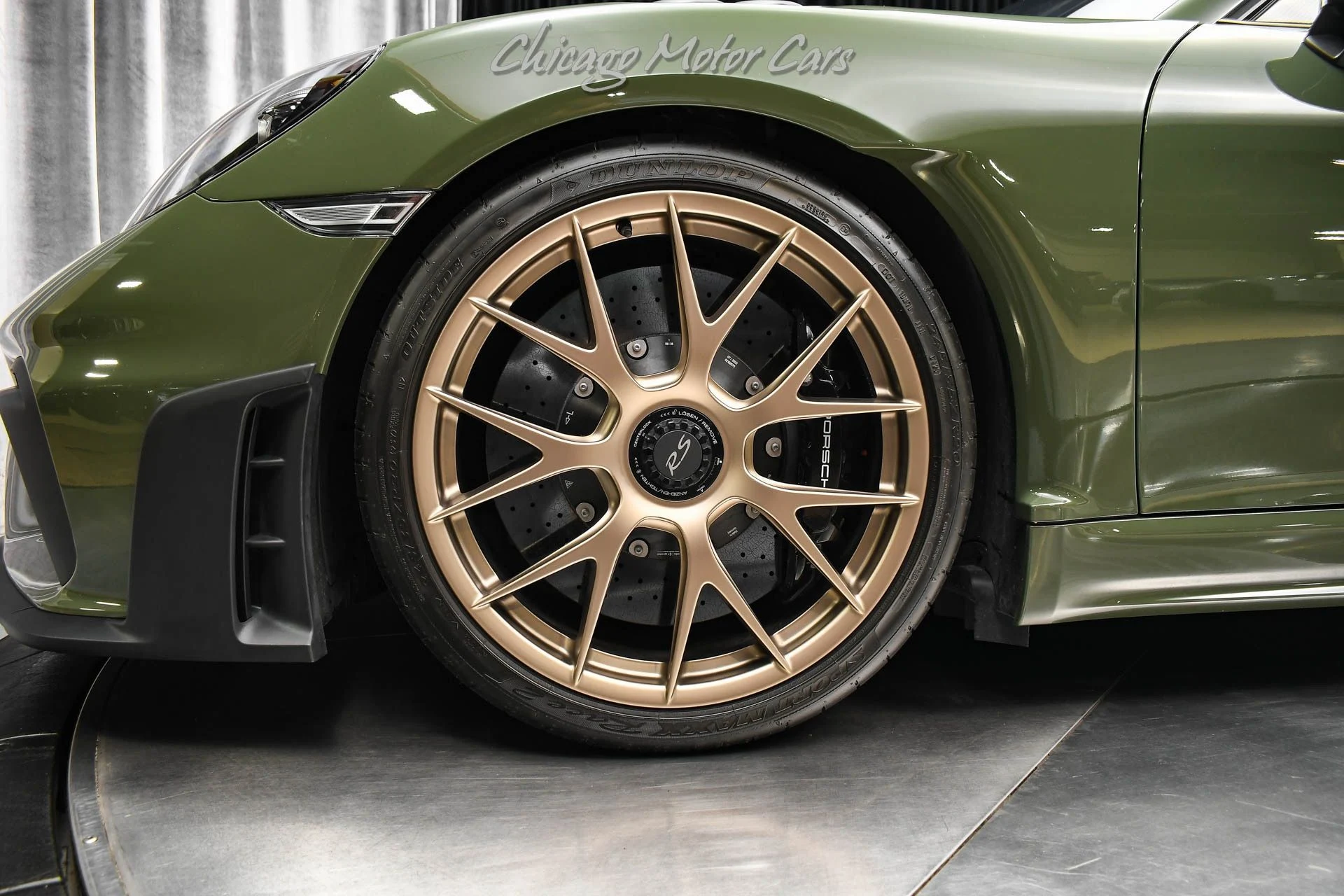 mph047_800645446_13028_p48_l_a49c972275