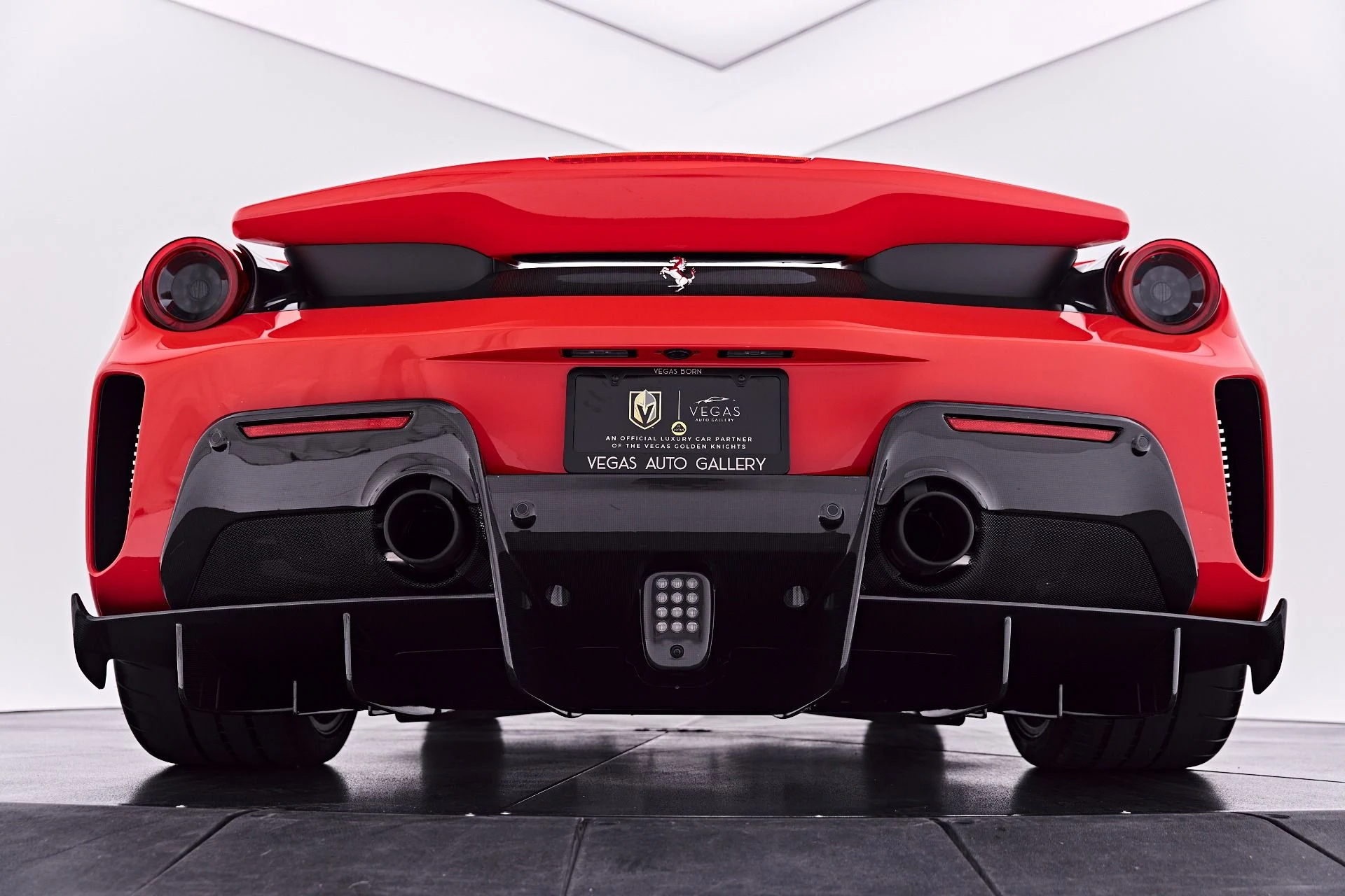 mph047_820531977_Used_2020_Ferrari_488_Pista_Base_1785808840_d7f7daf42d