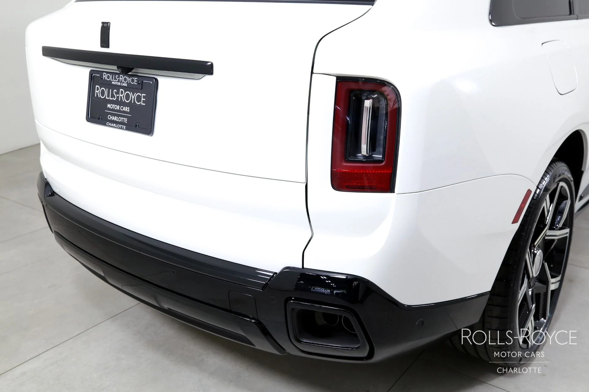 mph047_830188419_Used_2026_Rolls_Royce_Cullinan_1774985933_4b6a02306a