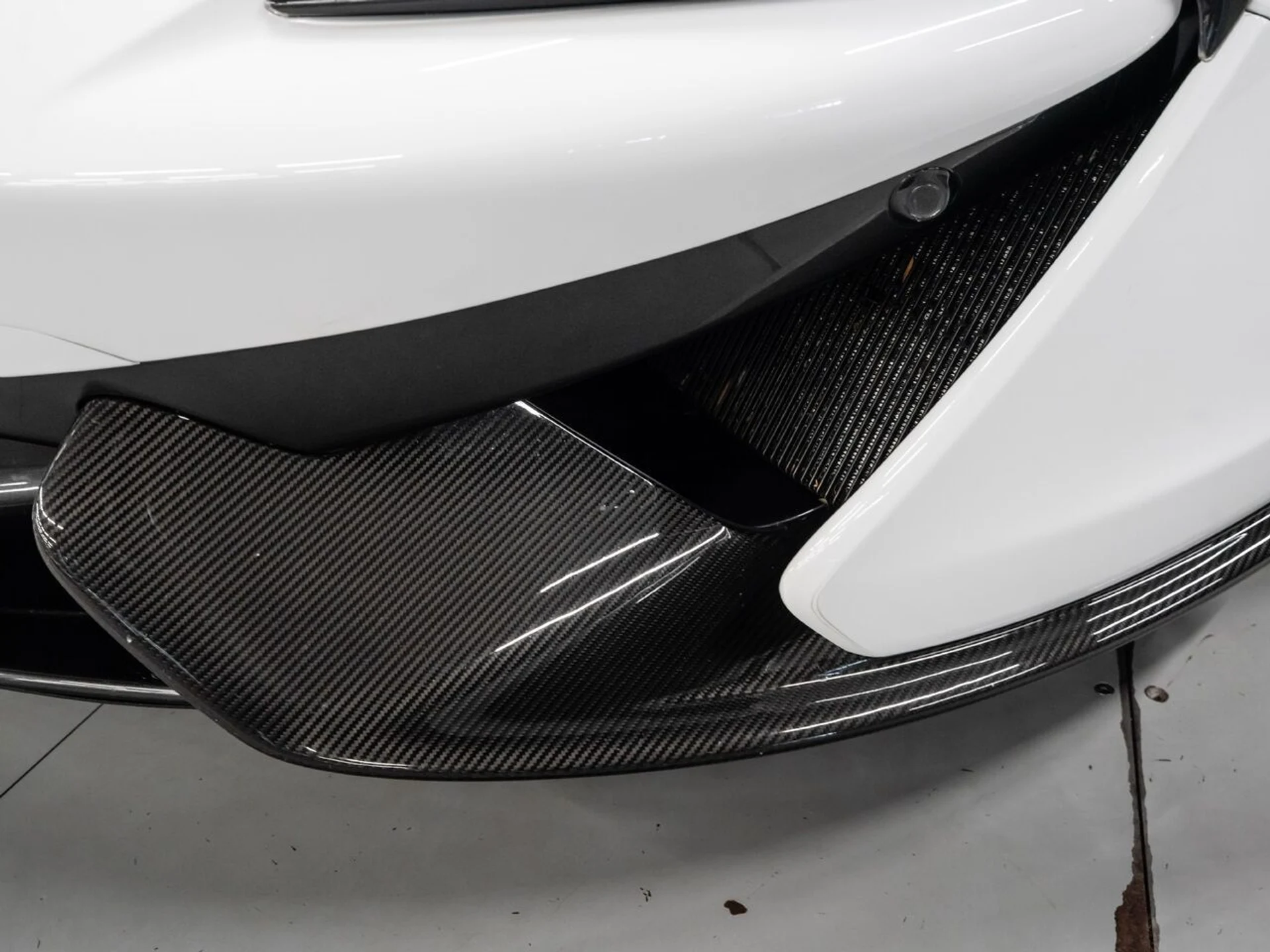 mph047_830556823_mclaren_570s_2019_fdbb1acb28