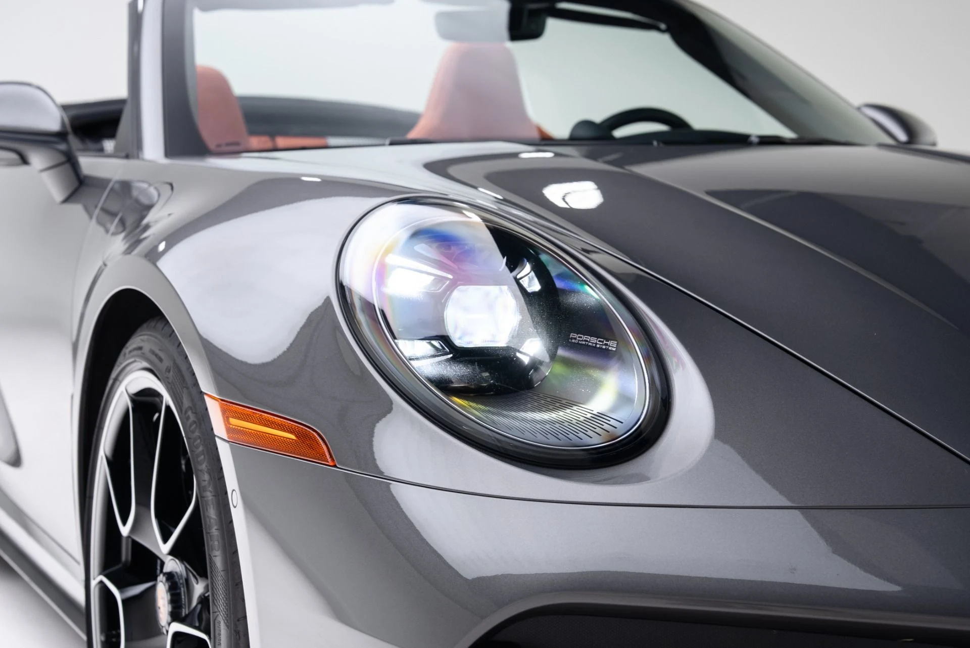 mph047_833896244_Used_2024_Porsche_911_Turbo_S_1770940550_0dafc72cb2