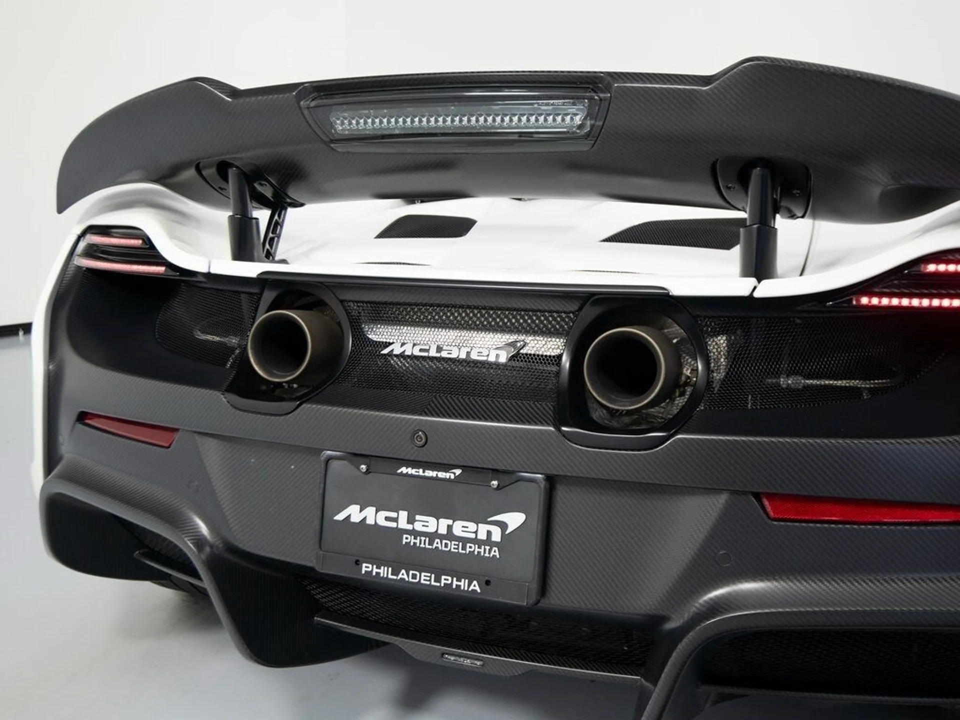 mph047_838122169_c78d8cac51e079c42317f999abef5b7dx_b6824d74f7