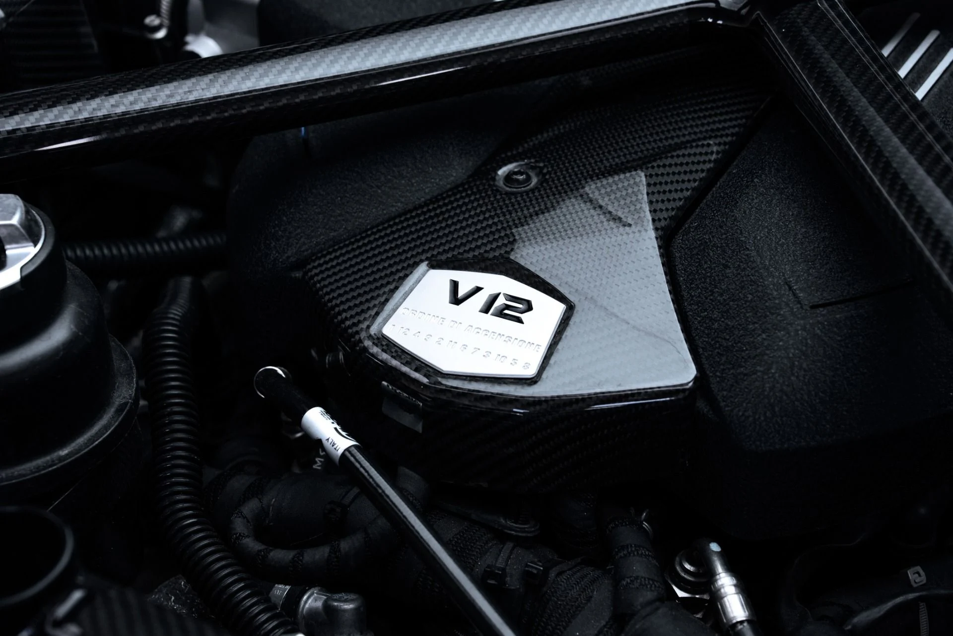 mph047_84176881_Used_2017_Lamborghini_Aventador_LP_740_4_S_1775604647_66aa3500bb