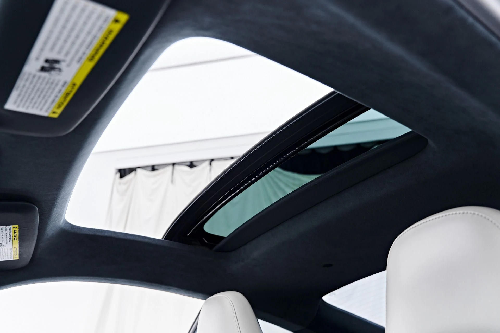 mph047_851417262_Used_2017_Porsche_911_Carrera_4_S_1789697852_f4fae43524