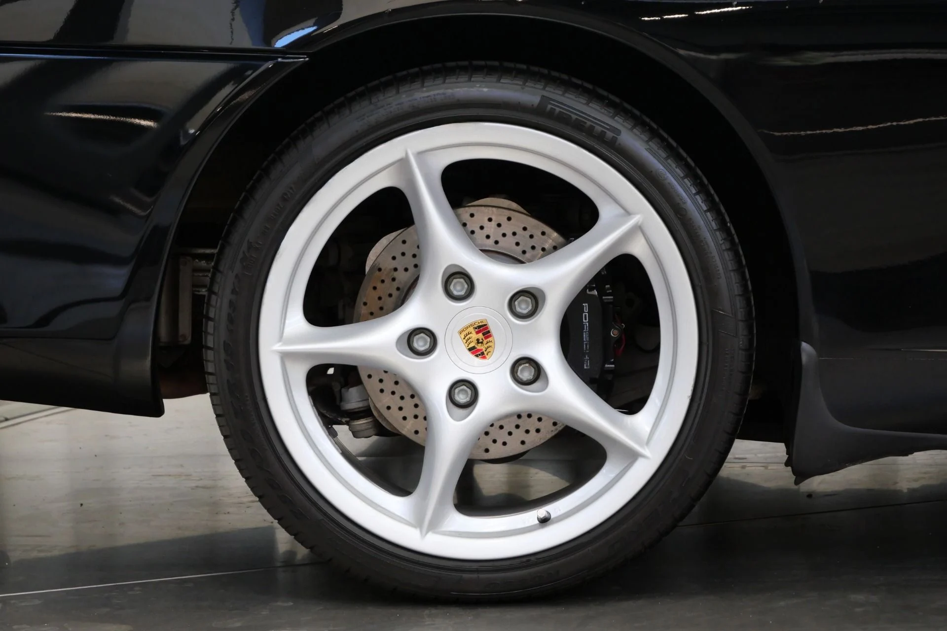 mph047_856798252_Used_2003_Porsche_911_Carrera_1758033613_7334dd4735