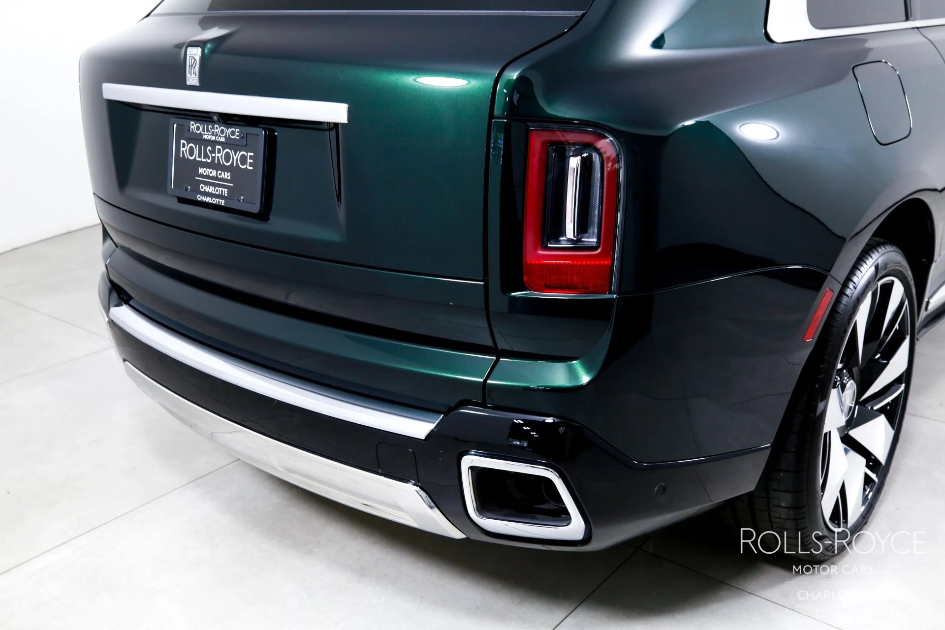 mph047_858402854_Used_2026_Rolls_Royce_Cullinan_1782492986_8576184b78