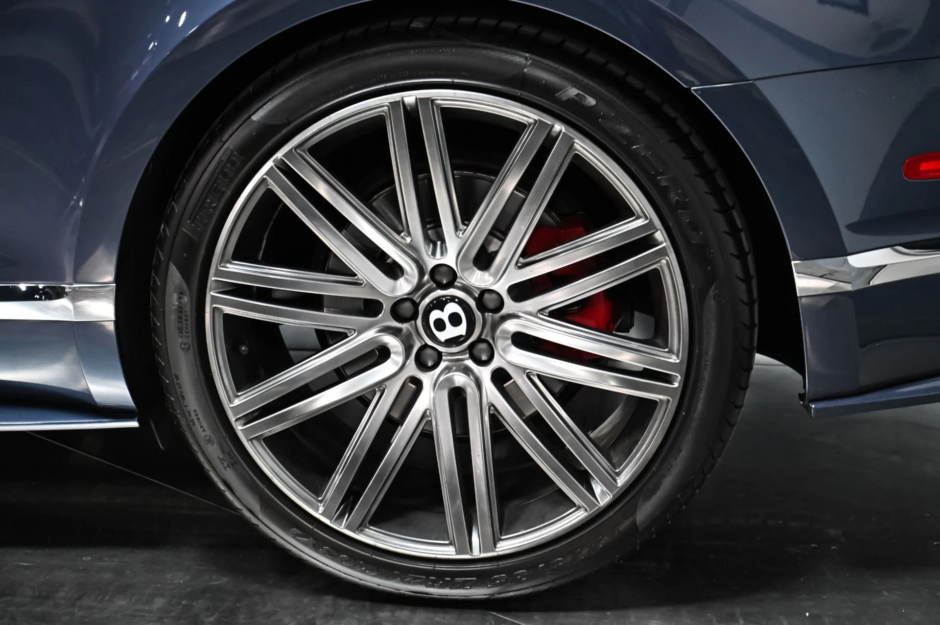 mph047_869508219_Used_2017_Bentley_Continental_GT_Speed_1758040756_8f71f1fcd8