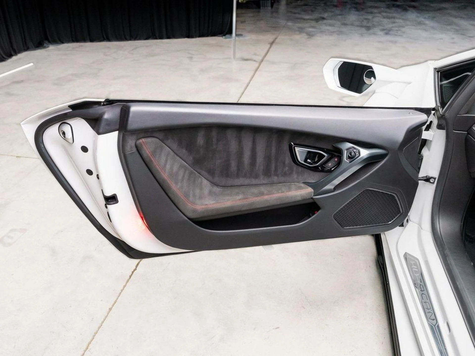 mph047_887544646_u_OW_Lbw_MDO_5d3_VUUR_ds_Mf_Mnr9_GE_aacf570873