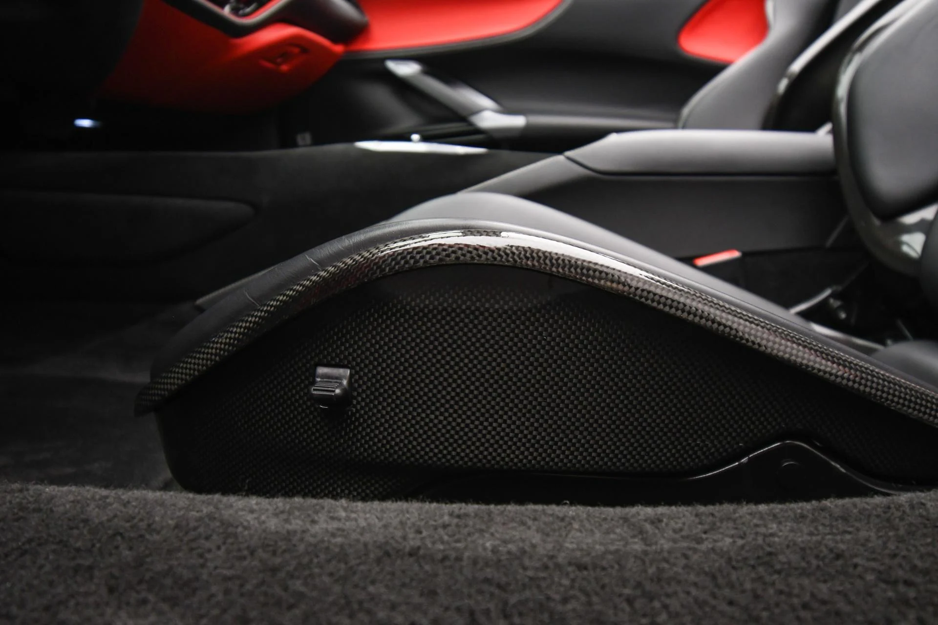 mph047_9008733_Used_2022_Ferrari_SF_90_Spider_1753776240_61b2f7a33f