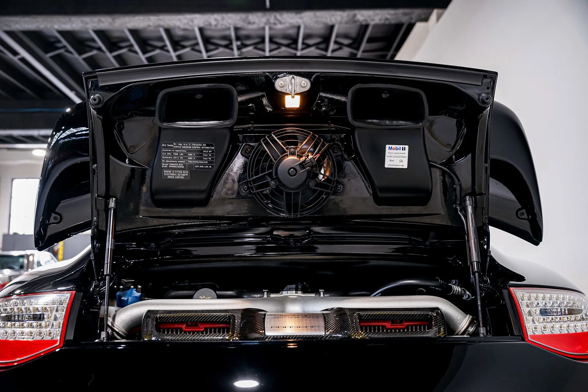 mph047_94089442_6b3274453ff58a2e3cbc645833050a2fx_fff8136719