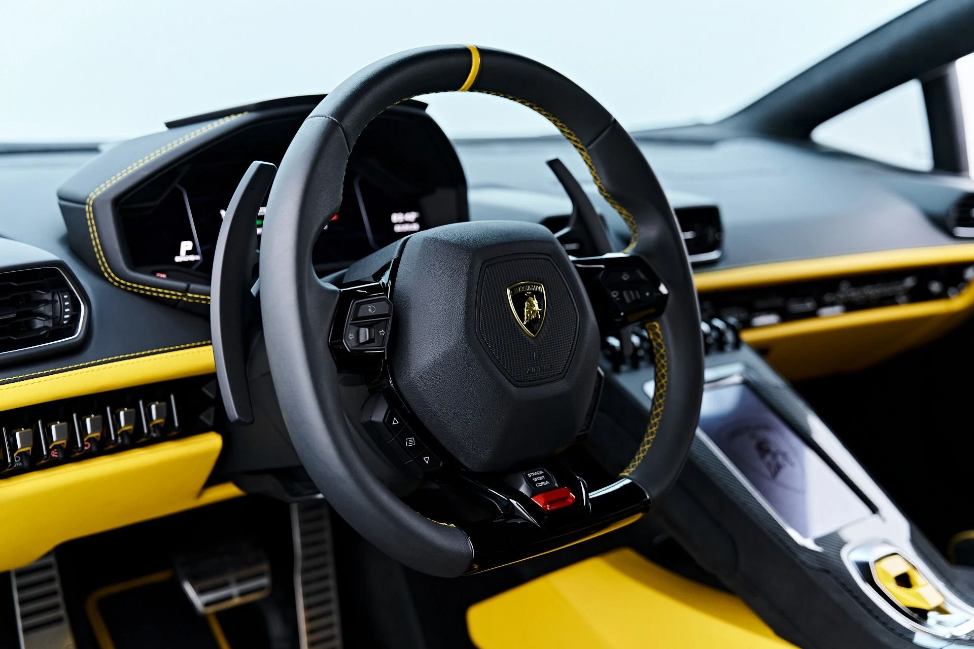 mph047_943385118_Used_2024_Lamborghini_Huracan_Tecnica_Base_1788455441_f380976120