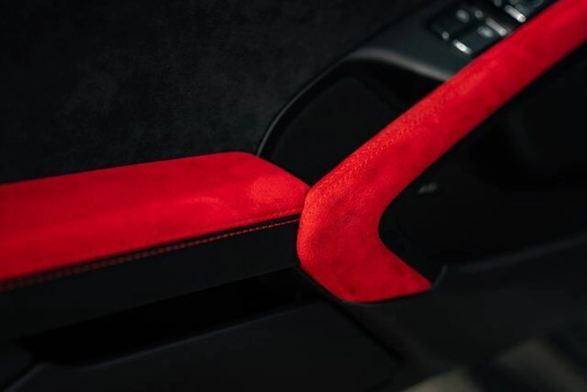 mph047_952760797_90e3fb3ee0fee56282712a907068bd4c_03e7d507fc