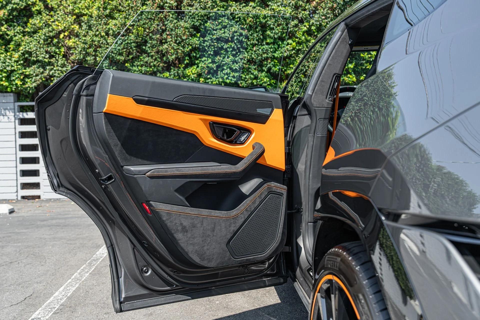 mph047_956818169_Used_2024_Lamborghini_Urus_S_1755026197_c6552e8ff4
