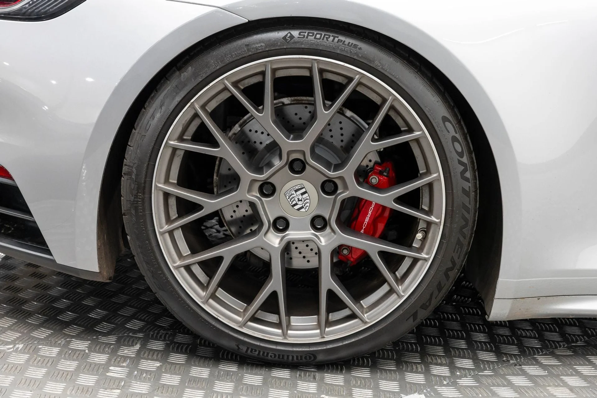 mph047_958375346_48_4fea77c70c