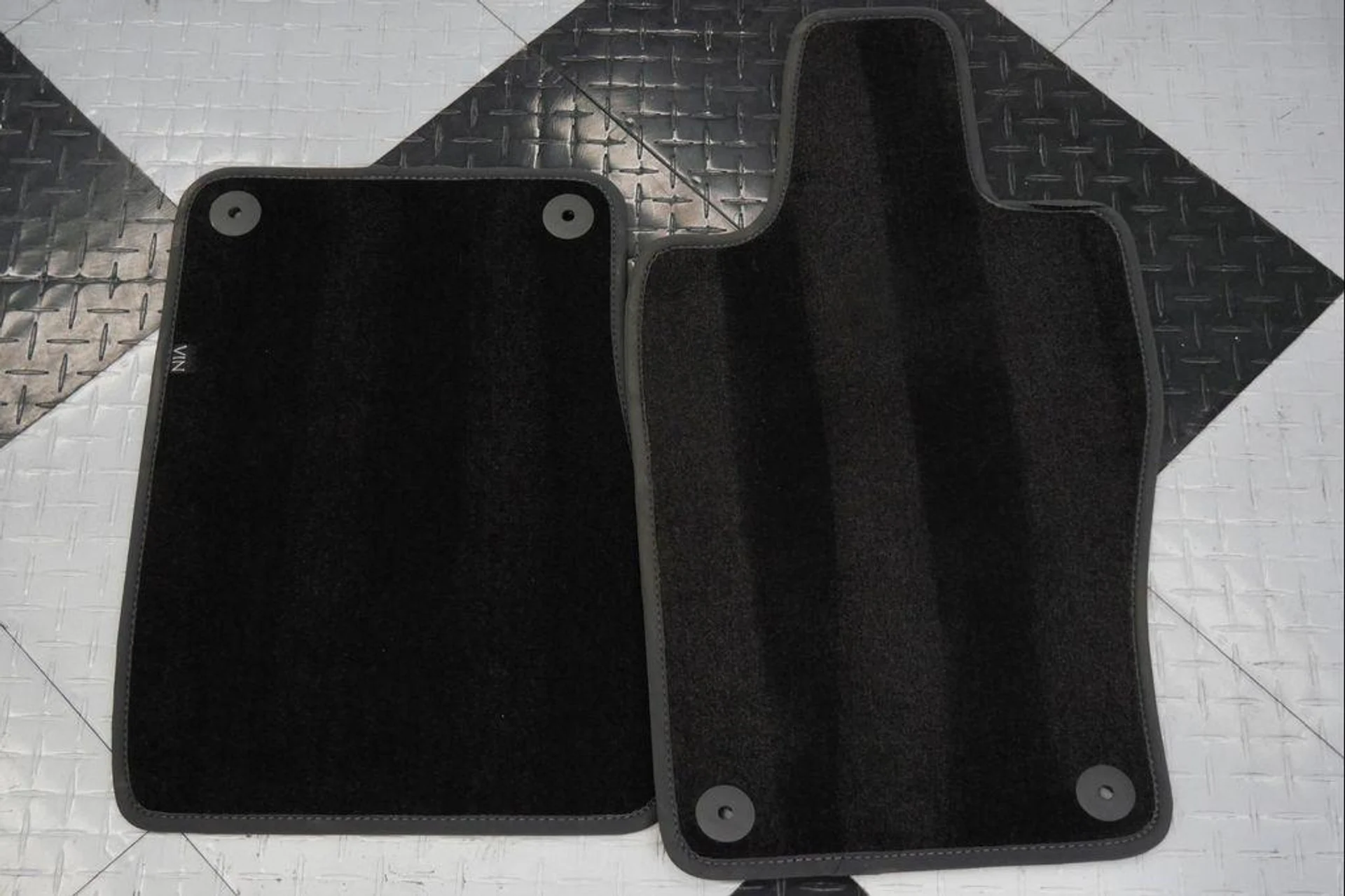 mph047_960618243_e_Cjhuk_I0j_BXCQN_5_Qru_Mi9_D_Eeww_Y_6850dfbb3a