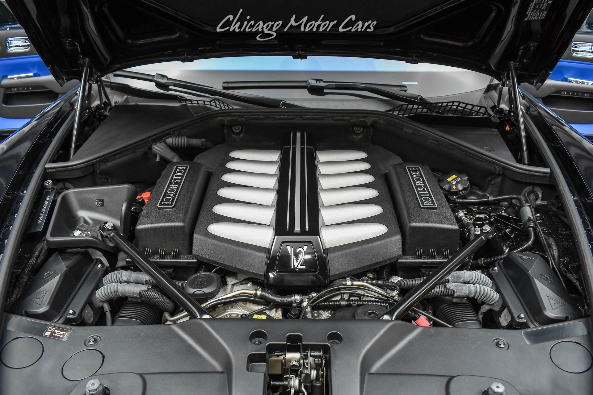 mph047_963629673_9951_p49_l_0adb5f3a6e