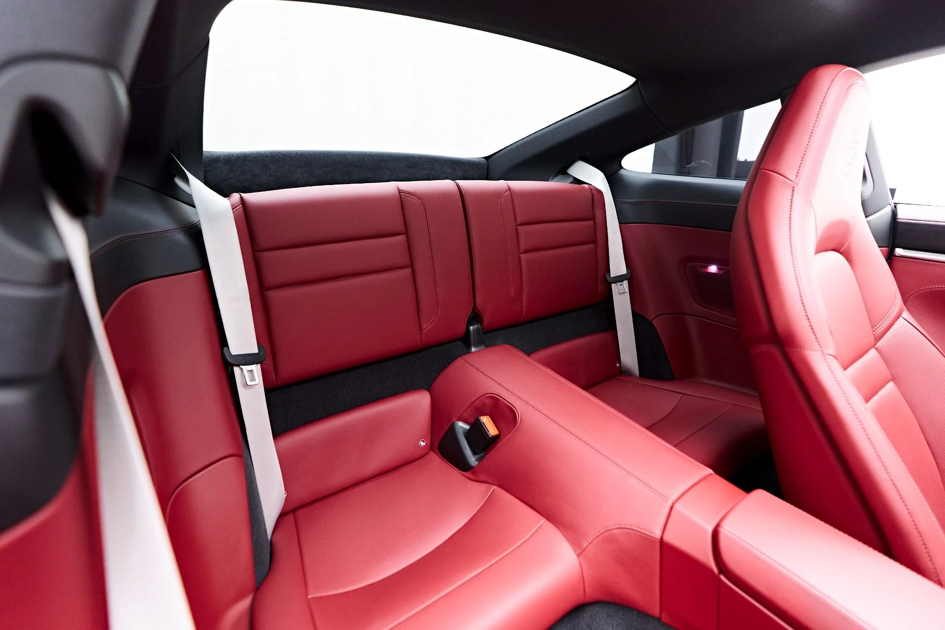 mph047_971548715_Used_2023_Porsche_911_Carrera_4_S_1757702406_fb2f782435