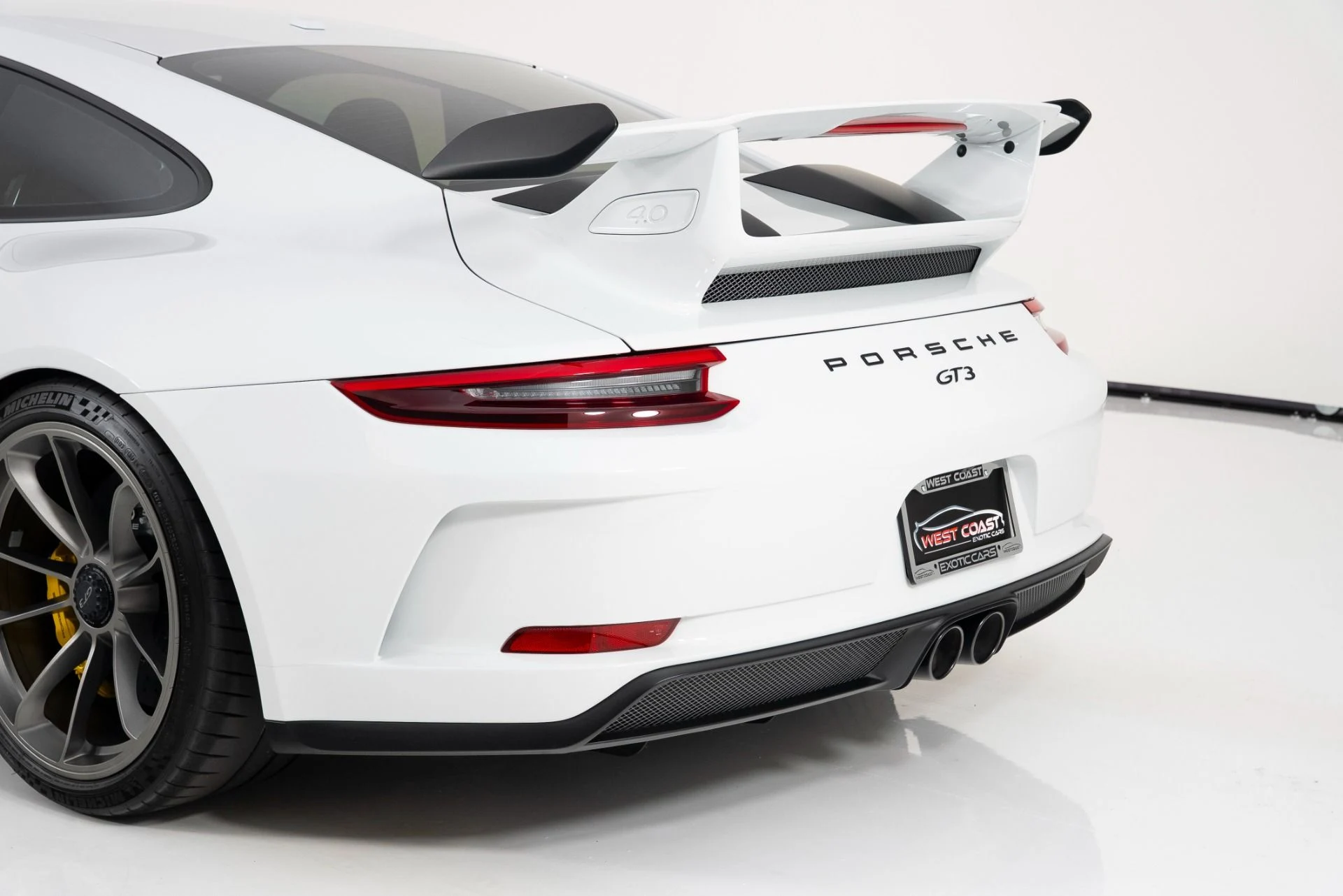 mph047_983270987_Used_2018_Porsche_911_GT_3_1758566992_9dfa7be168