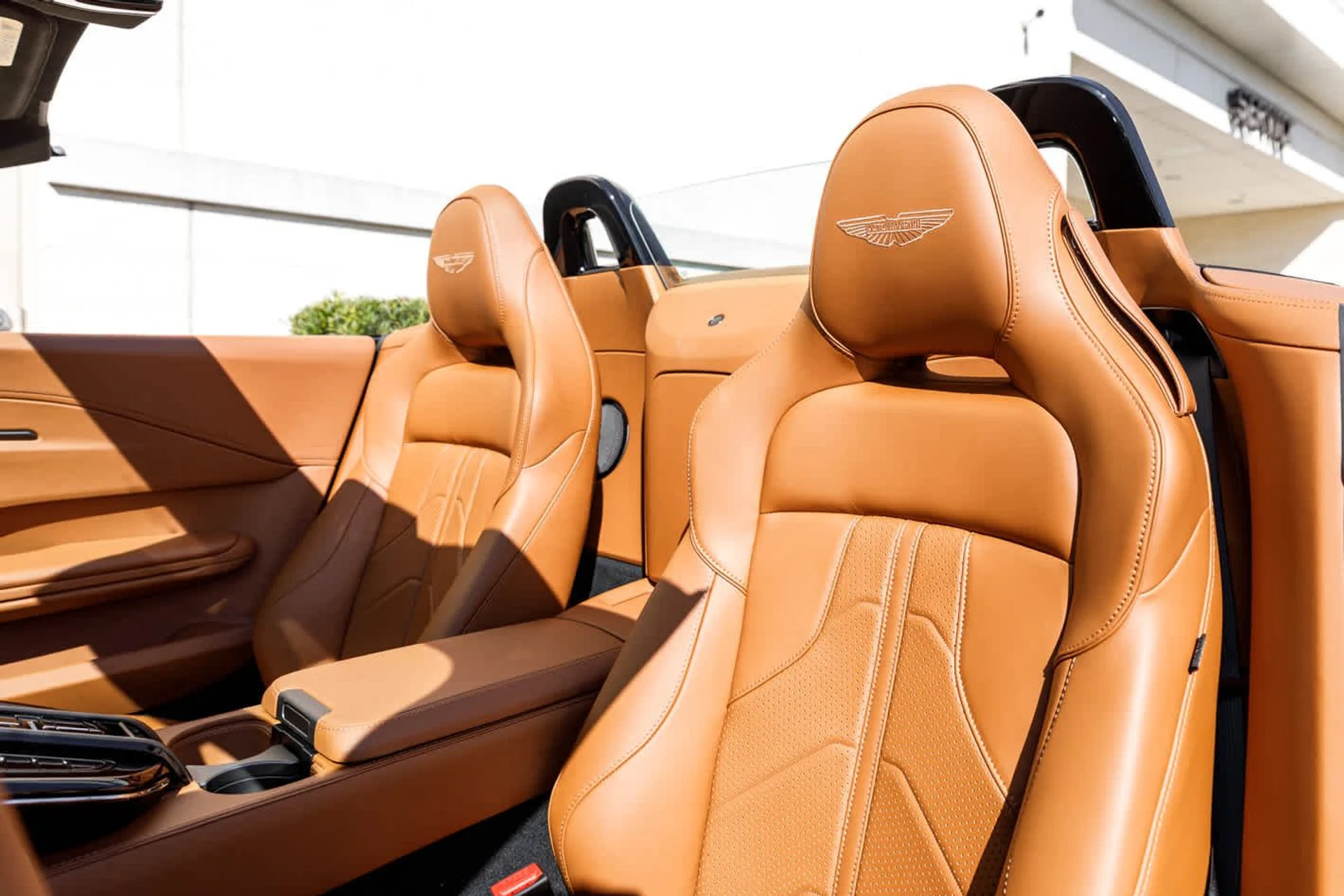 mph047_987061602_48_63336ba132