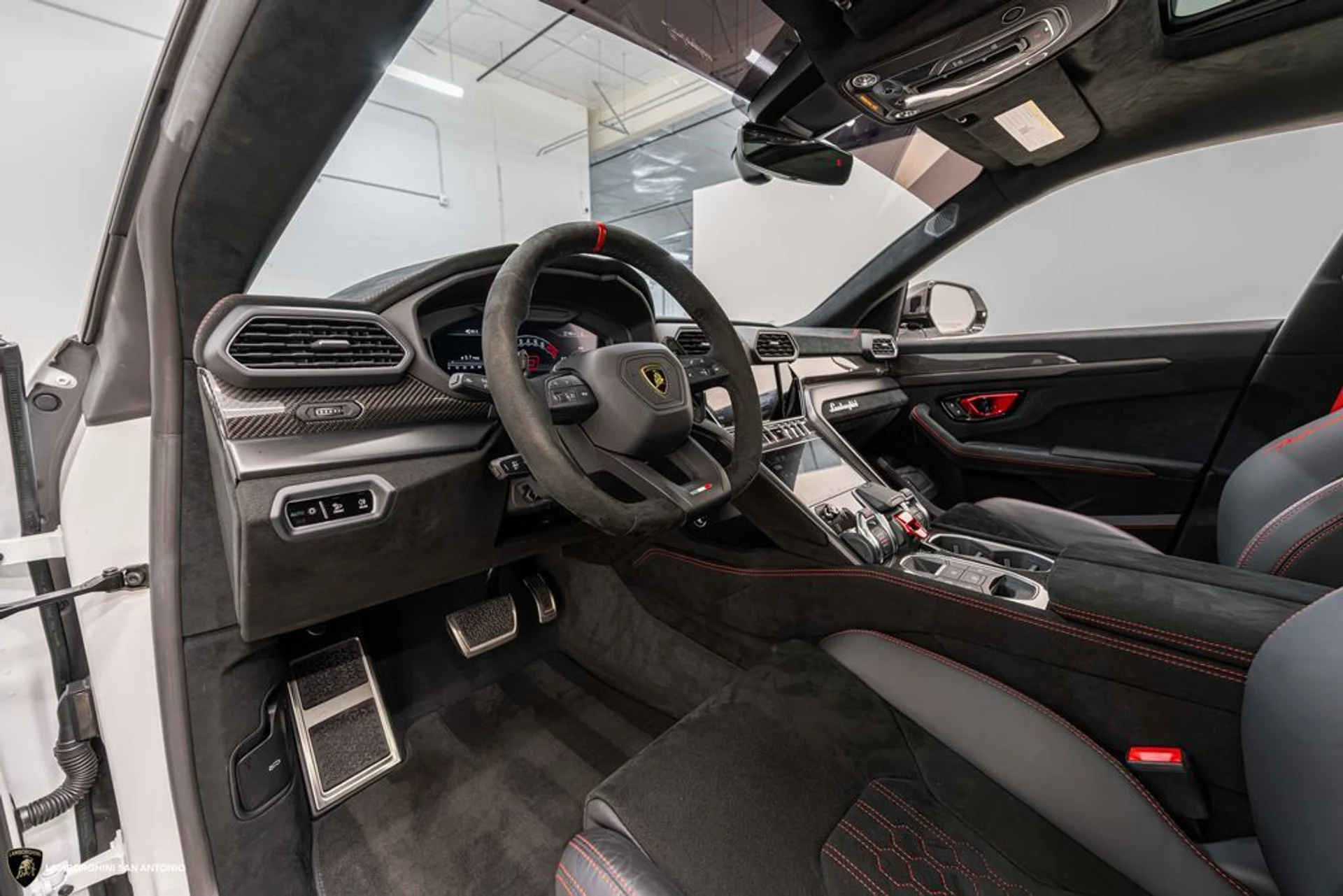 mph047_990111808_f16bc9d6b5ee1540464e9125e81a2acdx_391b2fccfd