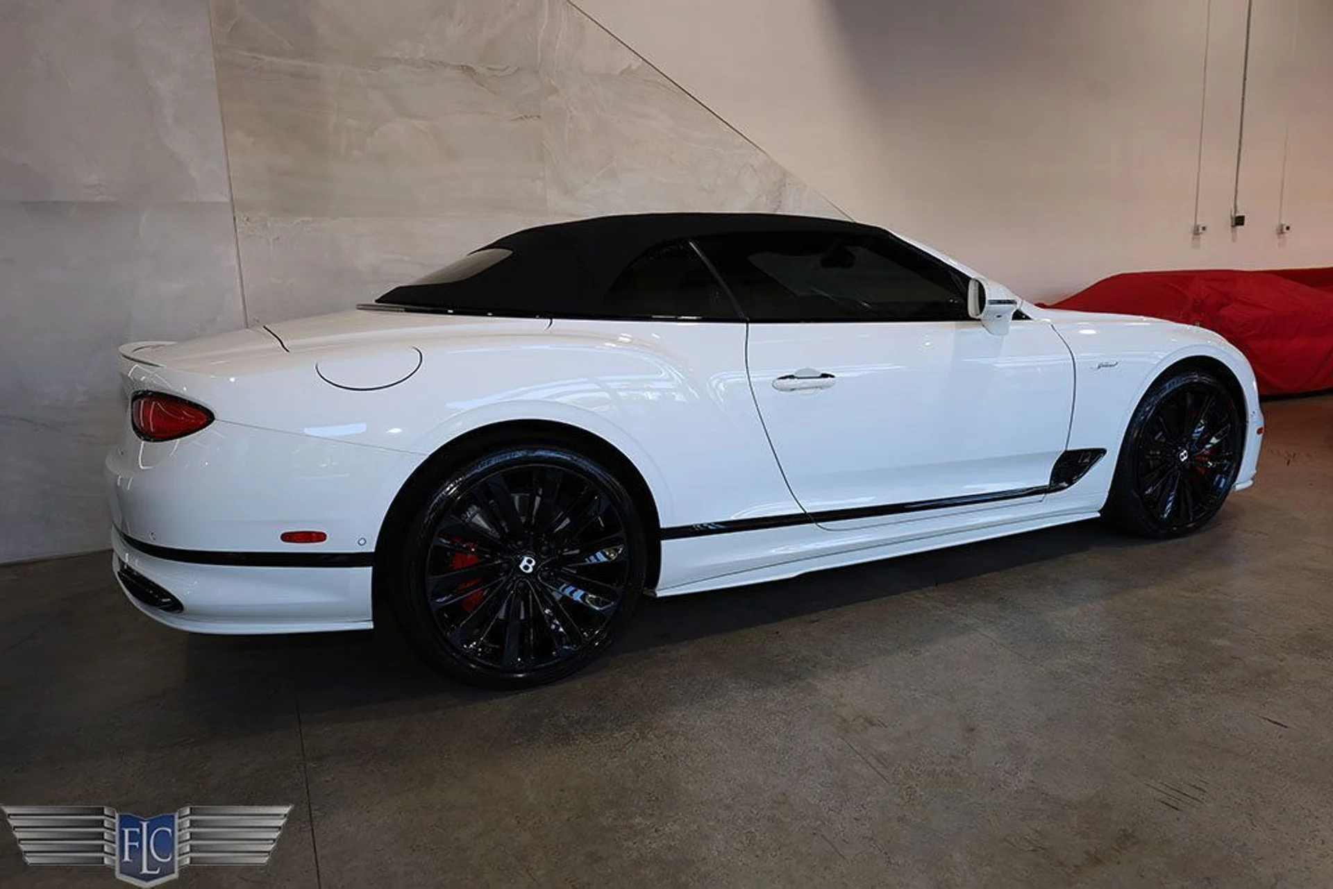 mph048_1004469457_used_2023_bentley_continental_gtcspeedconvertible_9689_23028266_49_1024_5d69956bfd