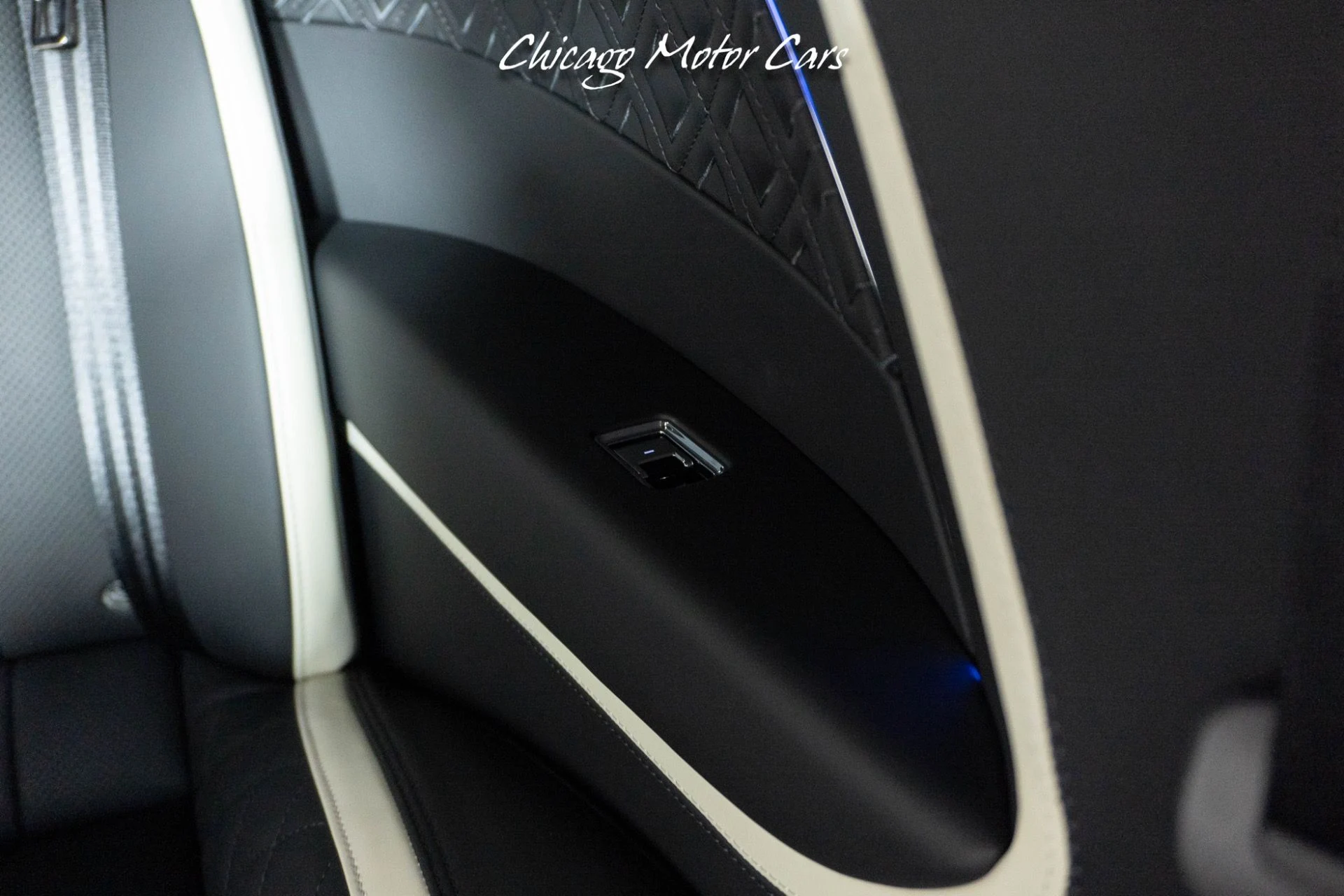 mph048_1009512685_13423_p49_l_0044131ff5