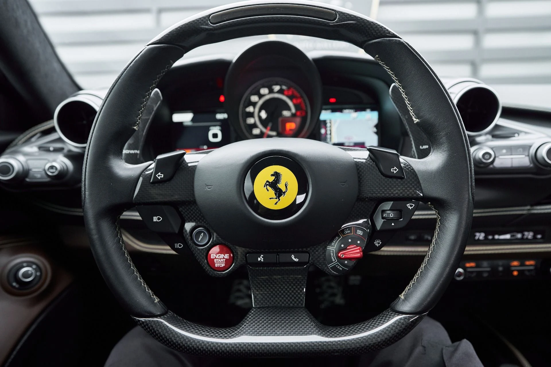 mph048_1011120242_Used_2020_Ferrari_F8_Tributo_Base_1761597679_e2fde2202f