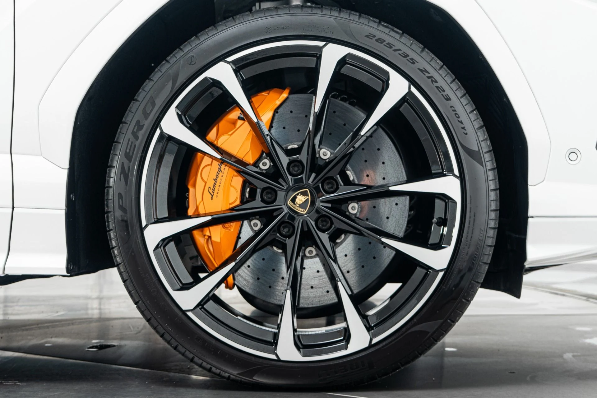 mph048_1016236413_Used_2022_Lamborghini_Urus_1778007764_928ee87dbc