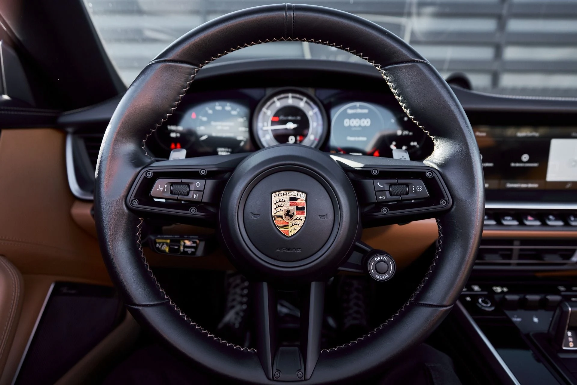 mph048_1031801644_Used_2023_Porsche_911_Turbo_S_1764903206_ee1e09db80