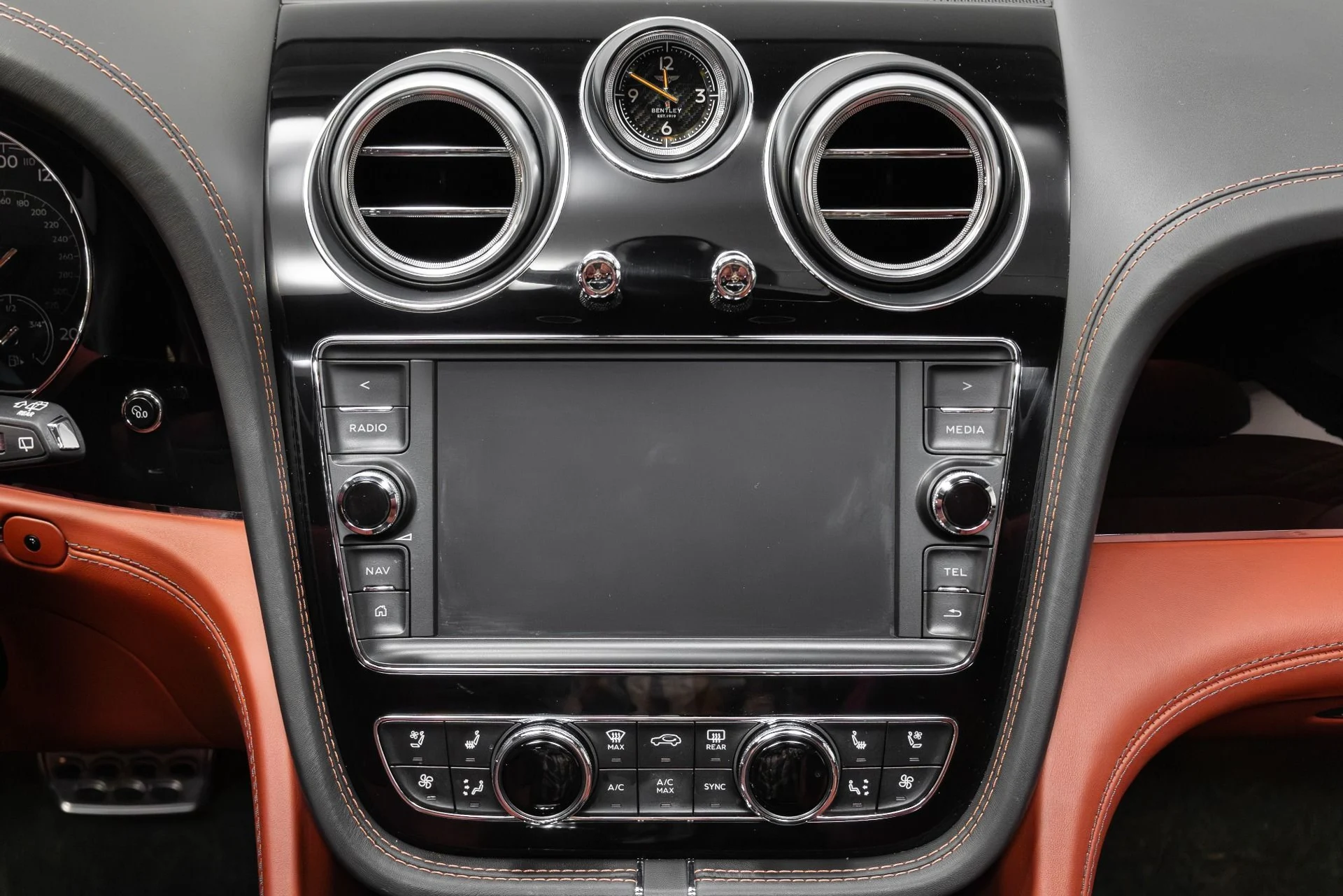 mph048_1054116568_Used_2017_Bentley_Bentayga_W12_1763489562_f6f534a4c1