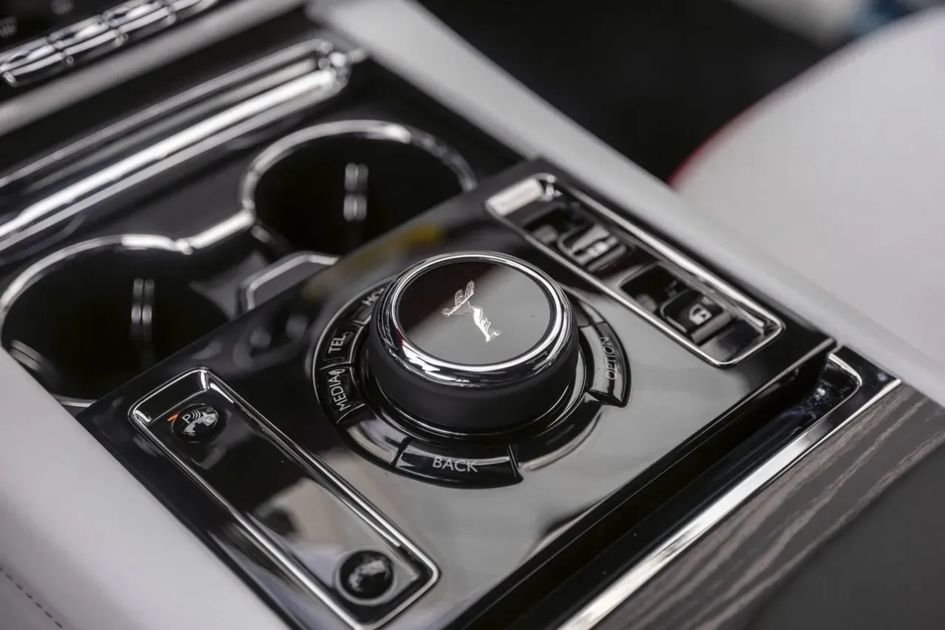 mph048_1059363714_4db02bb1adae4a0bacadf0e3e7949785_4794ff6ecf