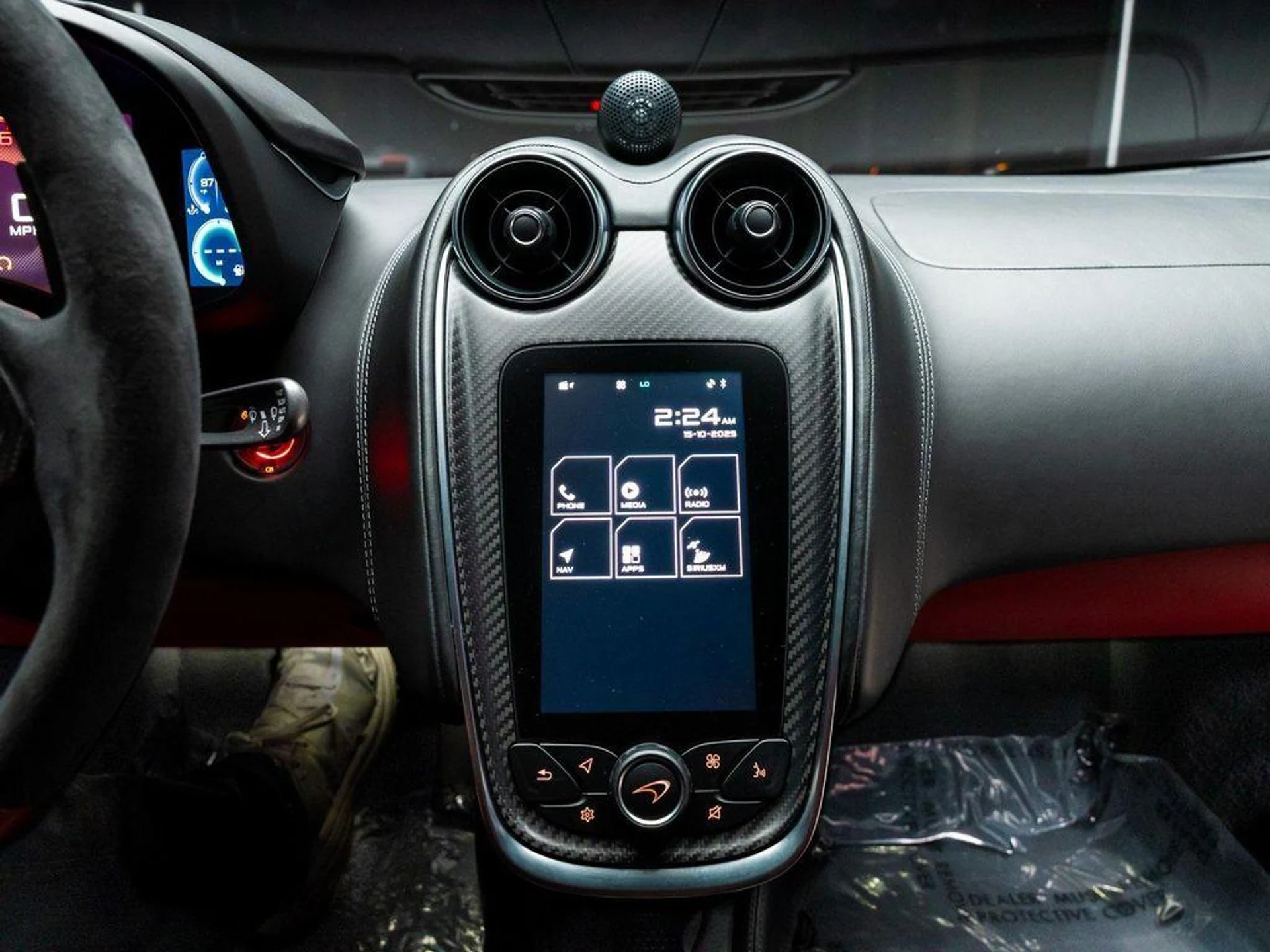 mph048_1085489648_LYV_Fq_E5j_Vn_W9_BW_B_A3o_J7vmu8w_cc0eb85842