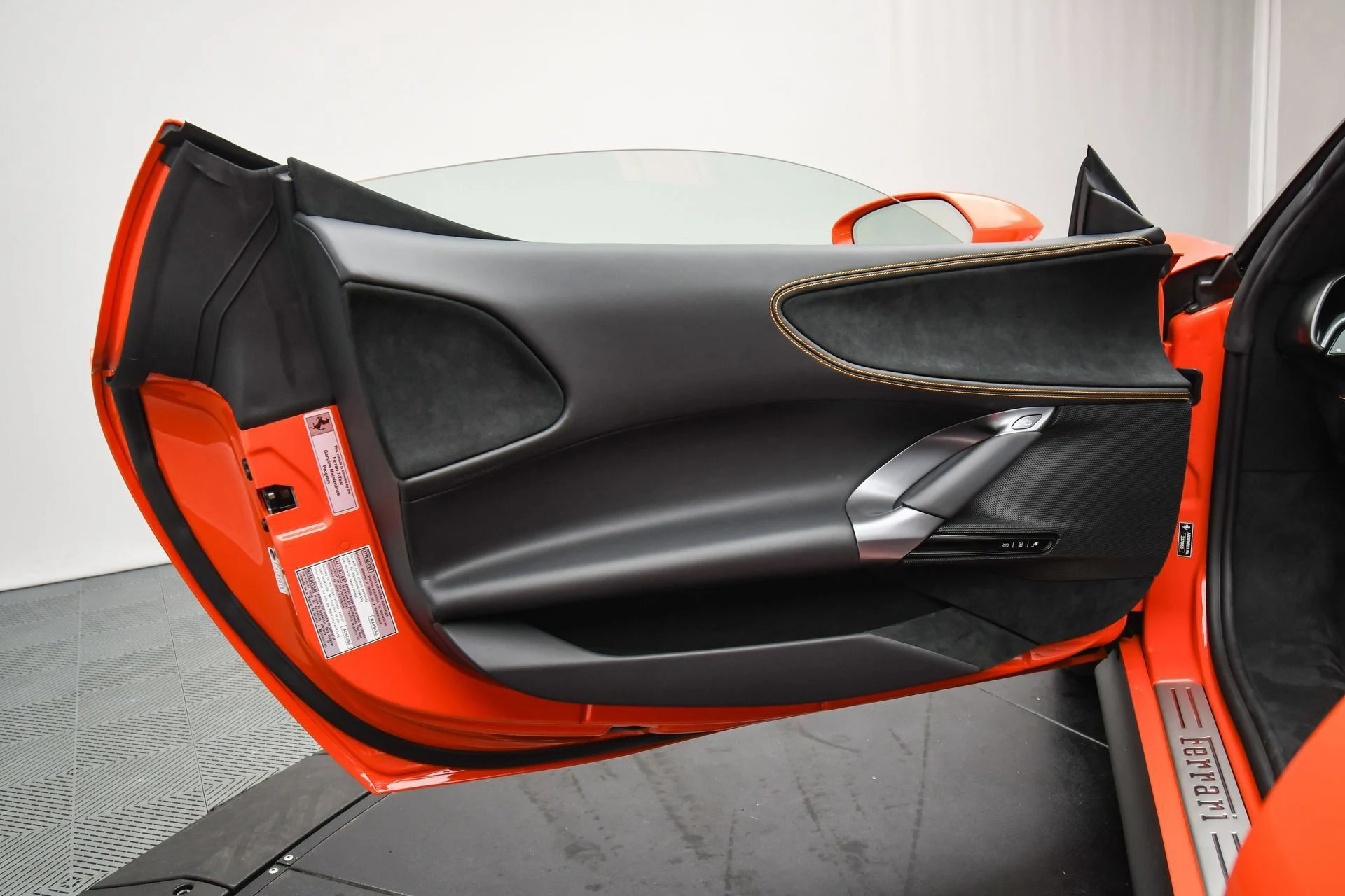 mph048_1095119411_53d8a5a39158444a8725a0d65fff05c1_03097a14e9