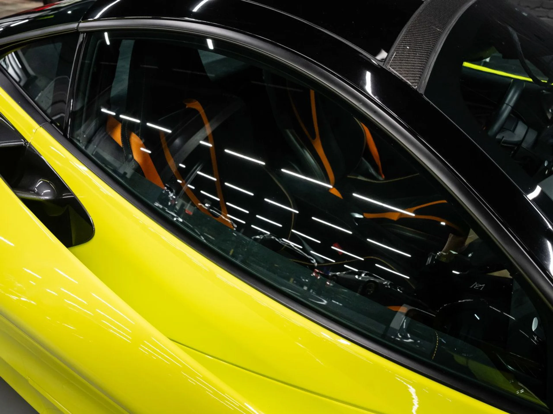 mph048_1103236326_mclaren_720s_2018_452a30c094