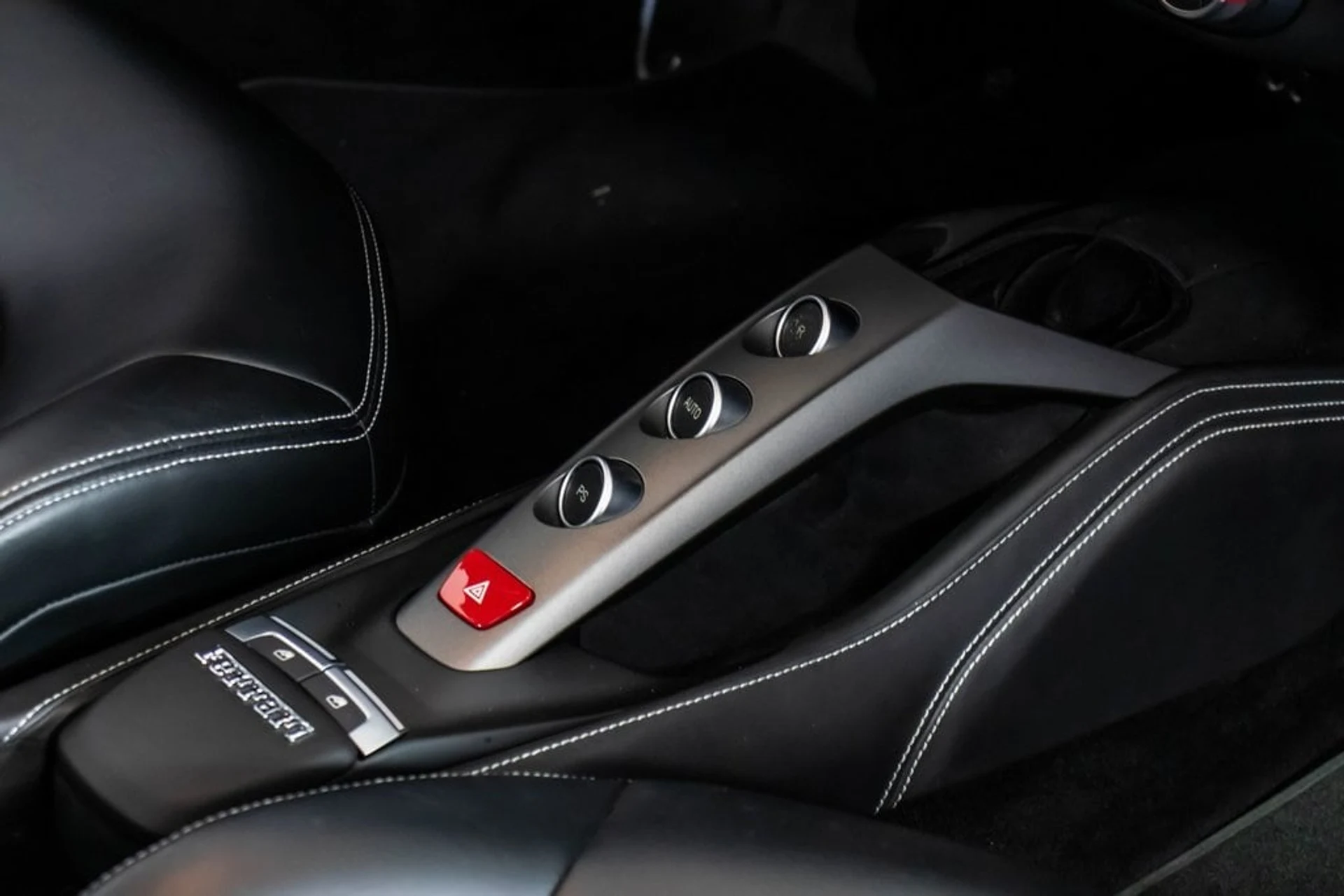 mph048_1114455699_83547e0257824934c5d92c41defdca70x_e8f39fd0fb