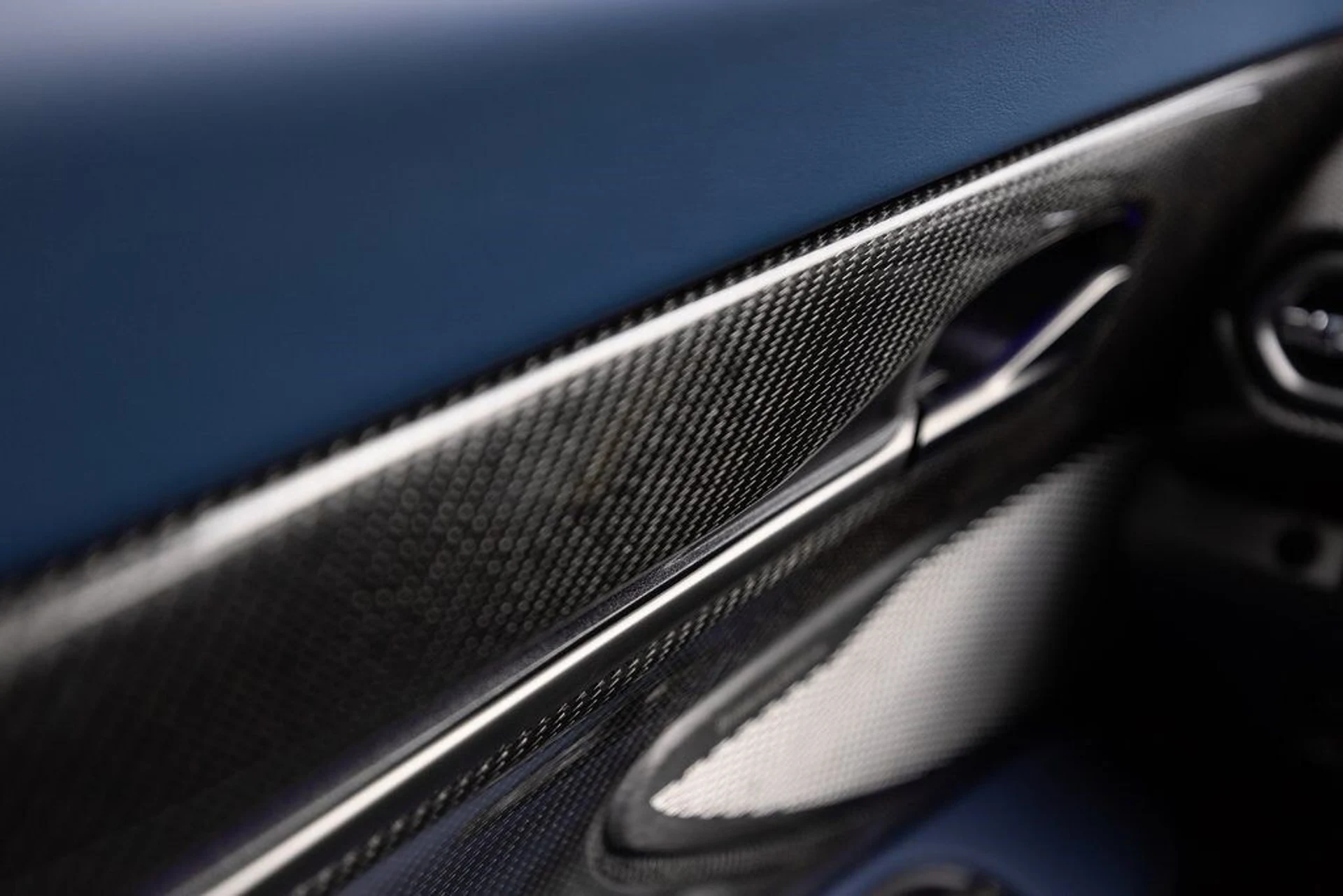 mph048_1132074042_840025e6b95dc29ea2b0543f32cfb55ex_d6958935bf