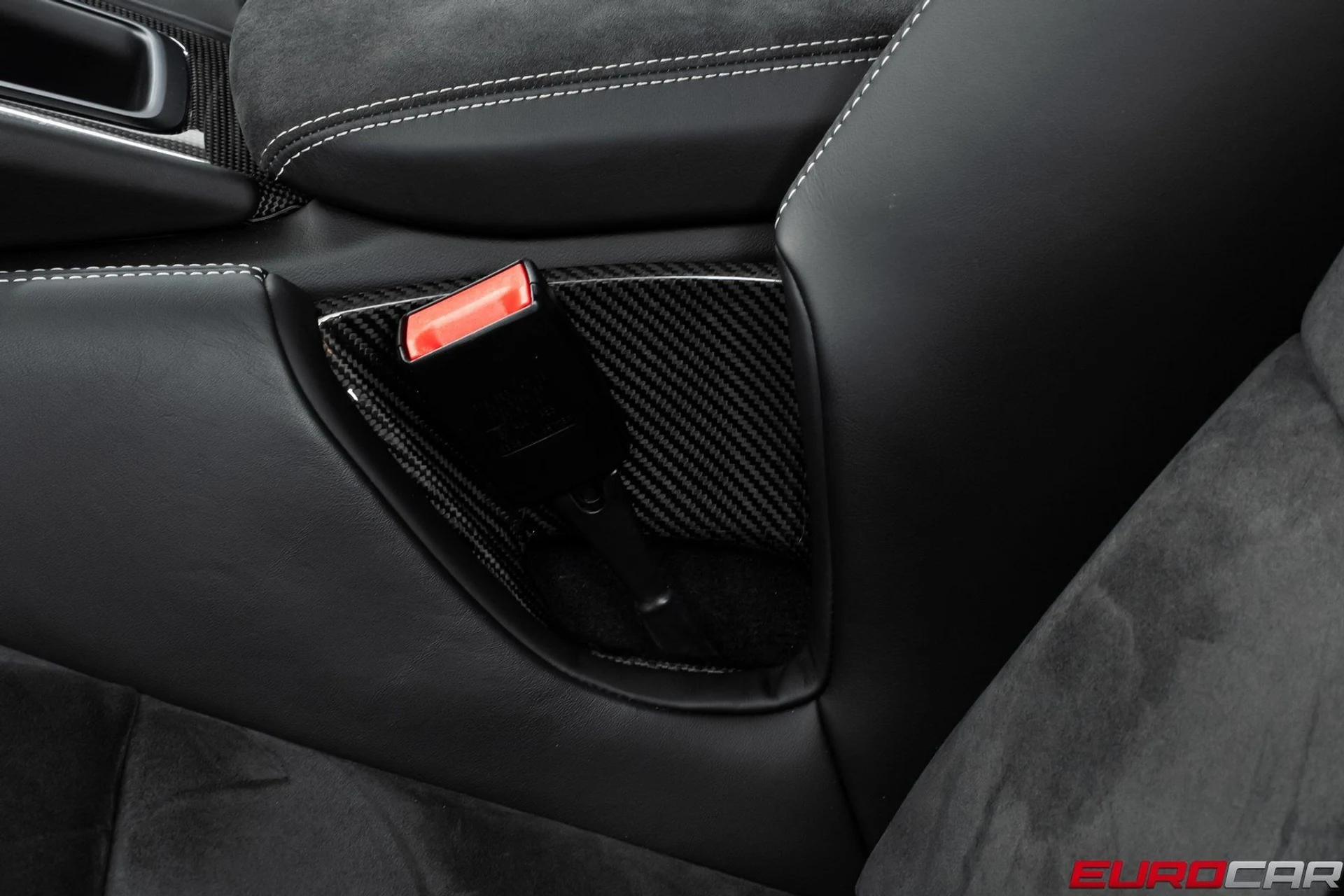 mph048_113443779_image_49_d0da5b3708