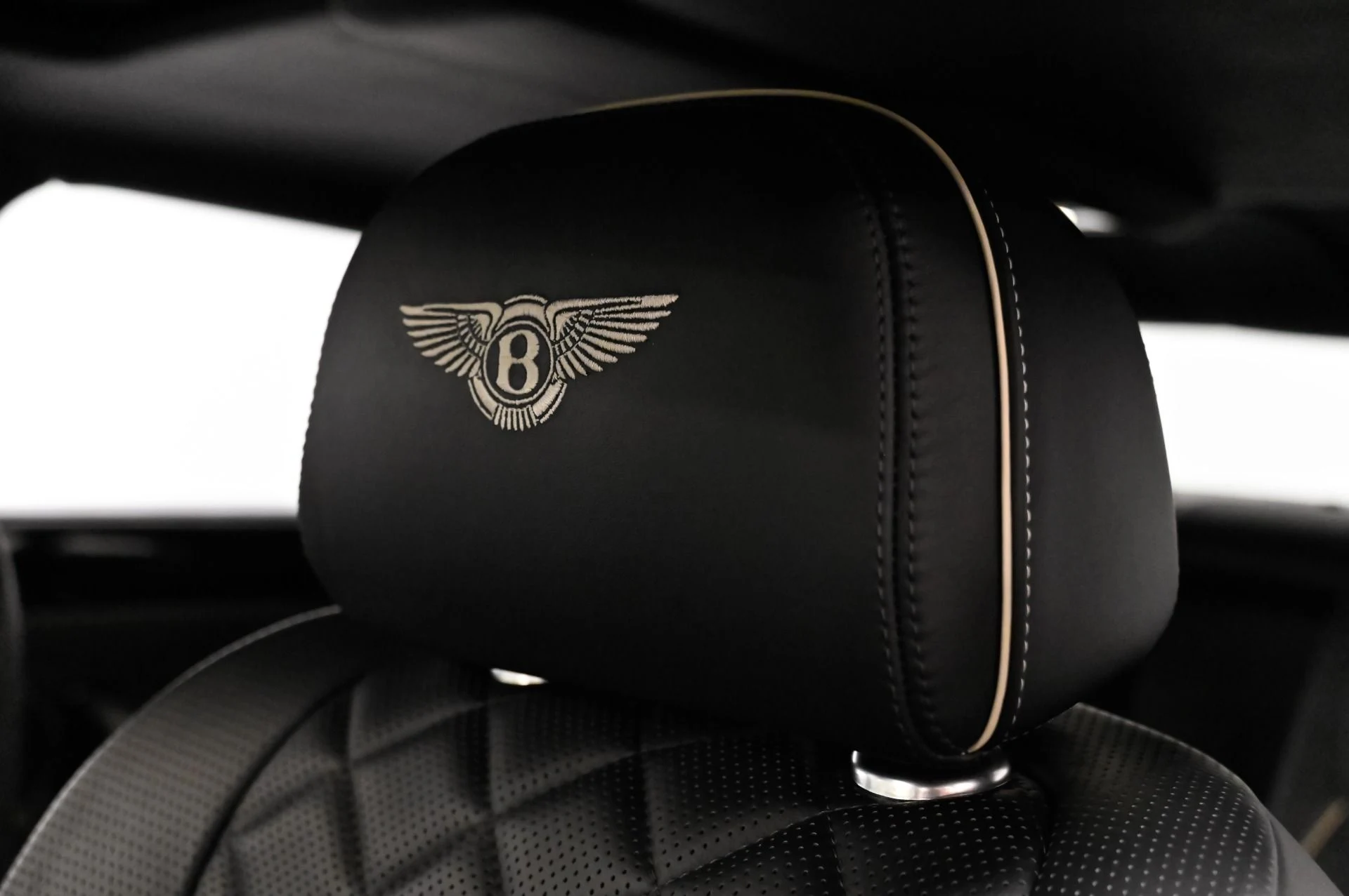 mph048_1140528780_Used_2017_Bentley_Mulsanne_1790362007_99fff715a9