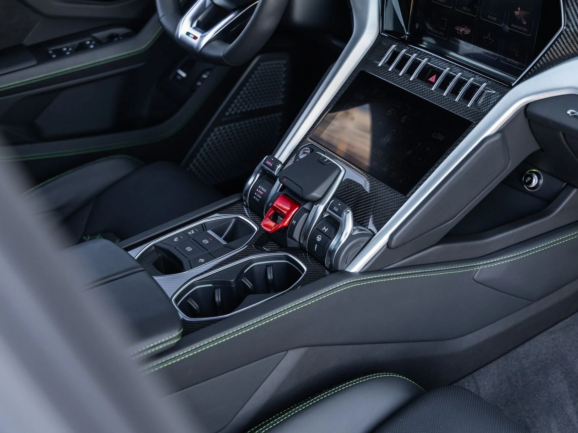 mph048_1169456426_49_539453cffa