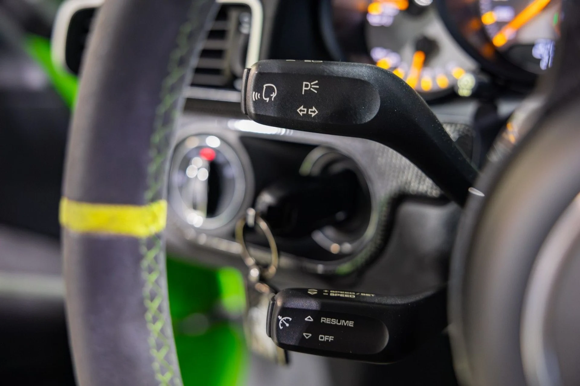 mph048_1174856662_KA_c260fc0968