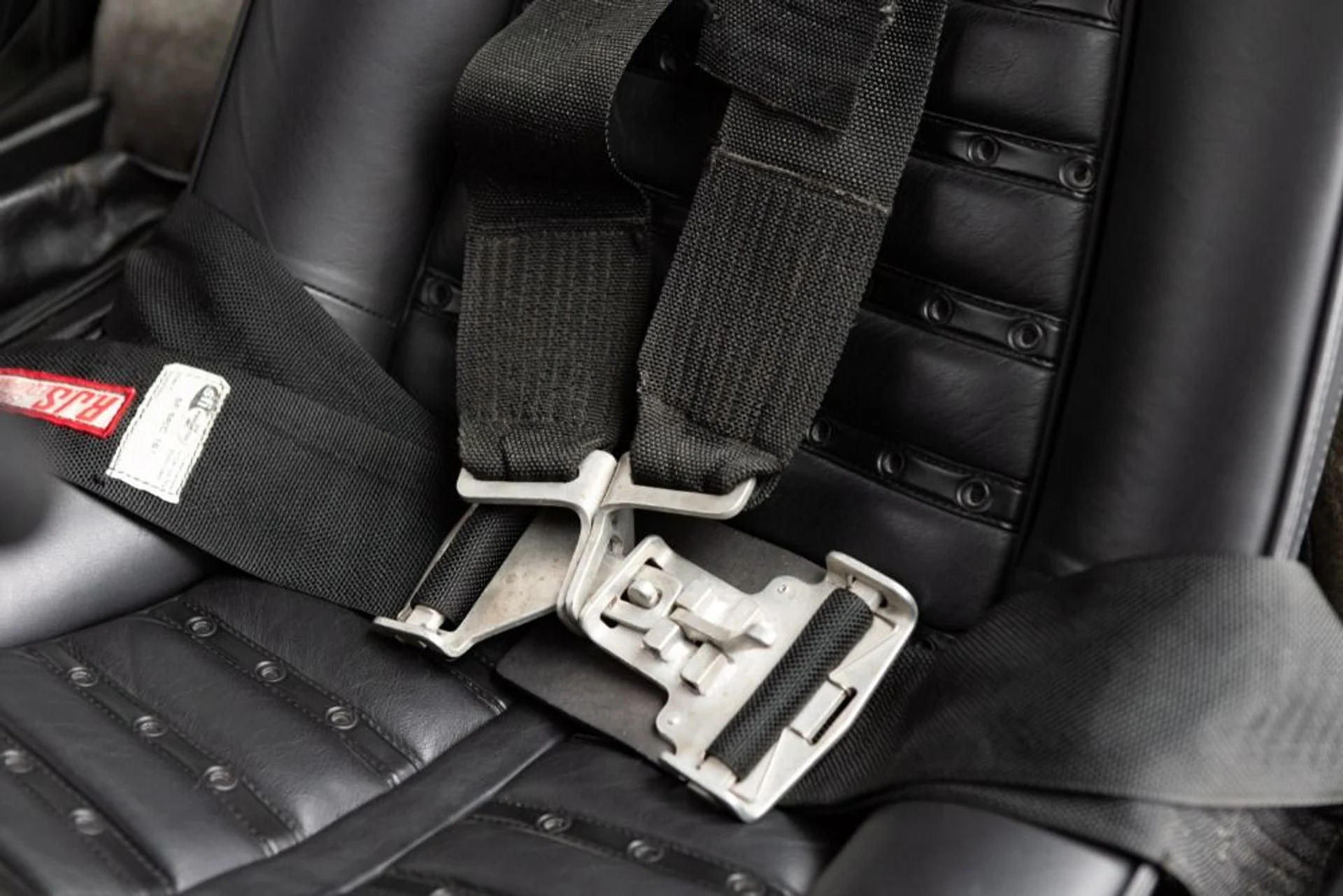 mph048_1185335352_Used_1971_Ferrari_365_GTB_4_dd0e5868a7