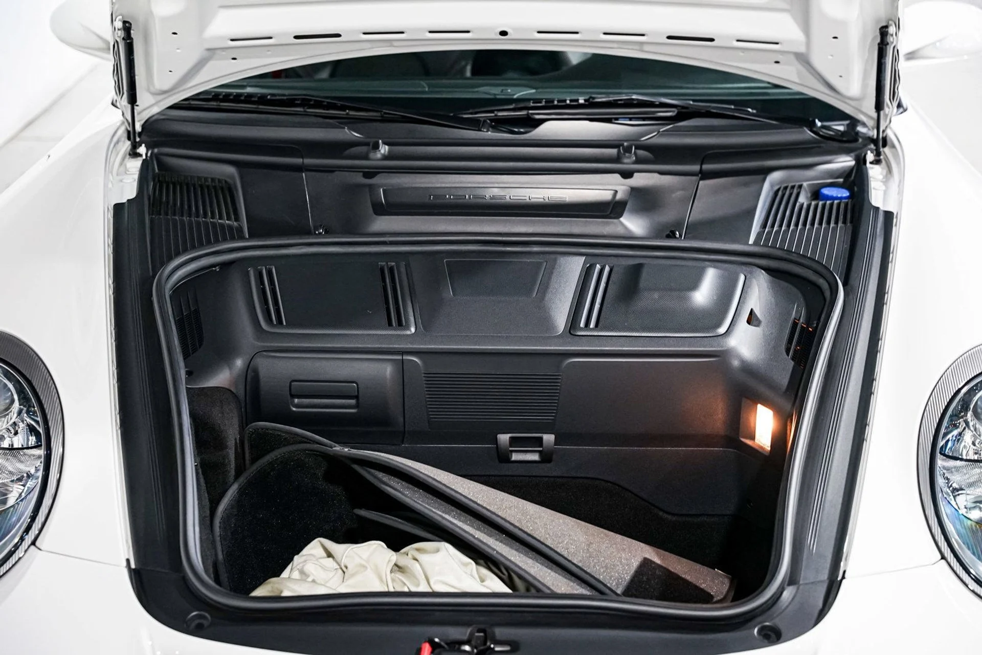 mph048_1194047375_79bfc72bd1f1b4b3515a0e9b9dd8016fx_adbdb216a5