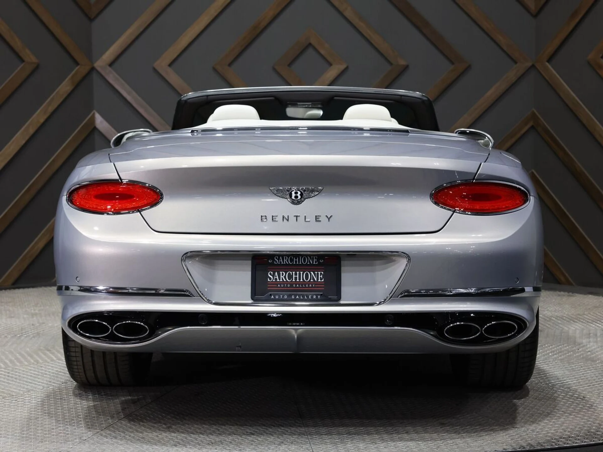 mph048_119631663_wbjqli4sp9ptkrhe4fvzxg5q9753_13532ab31e