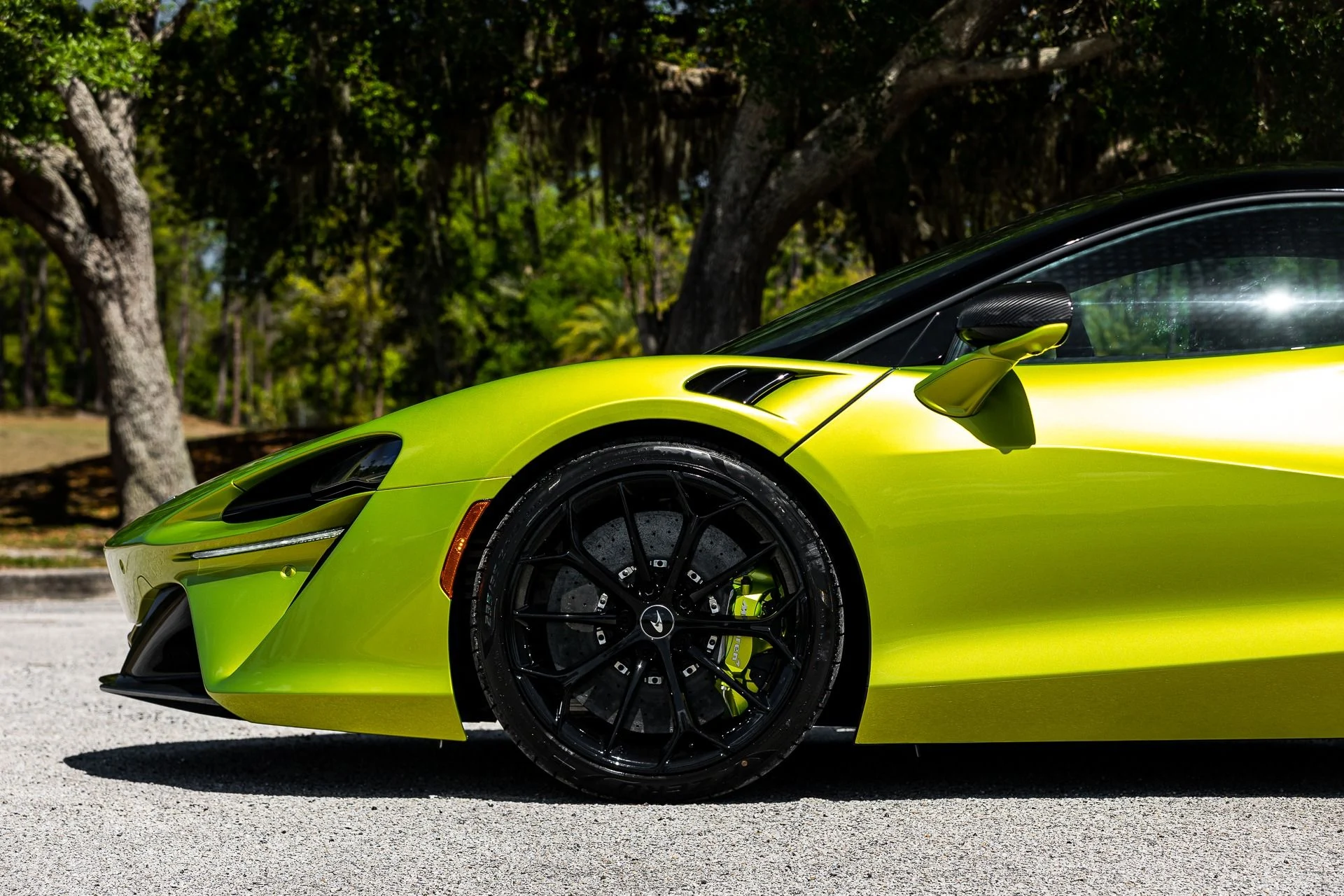 mph048_1202959597_287_p49_l_08f79a8562