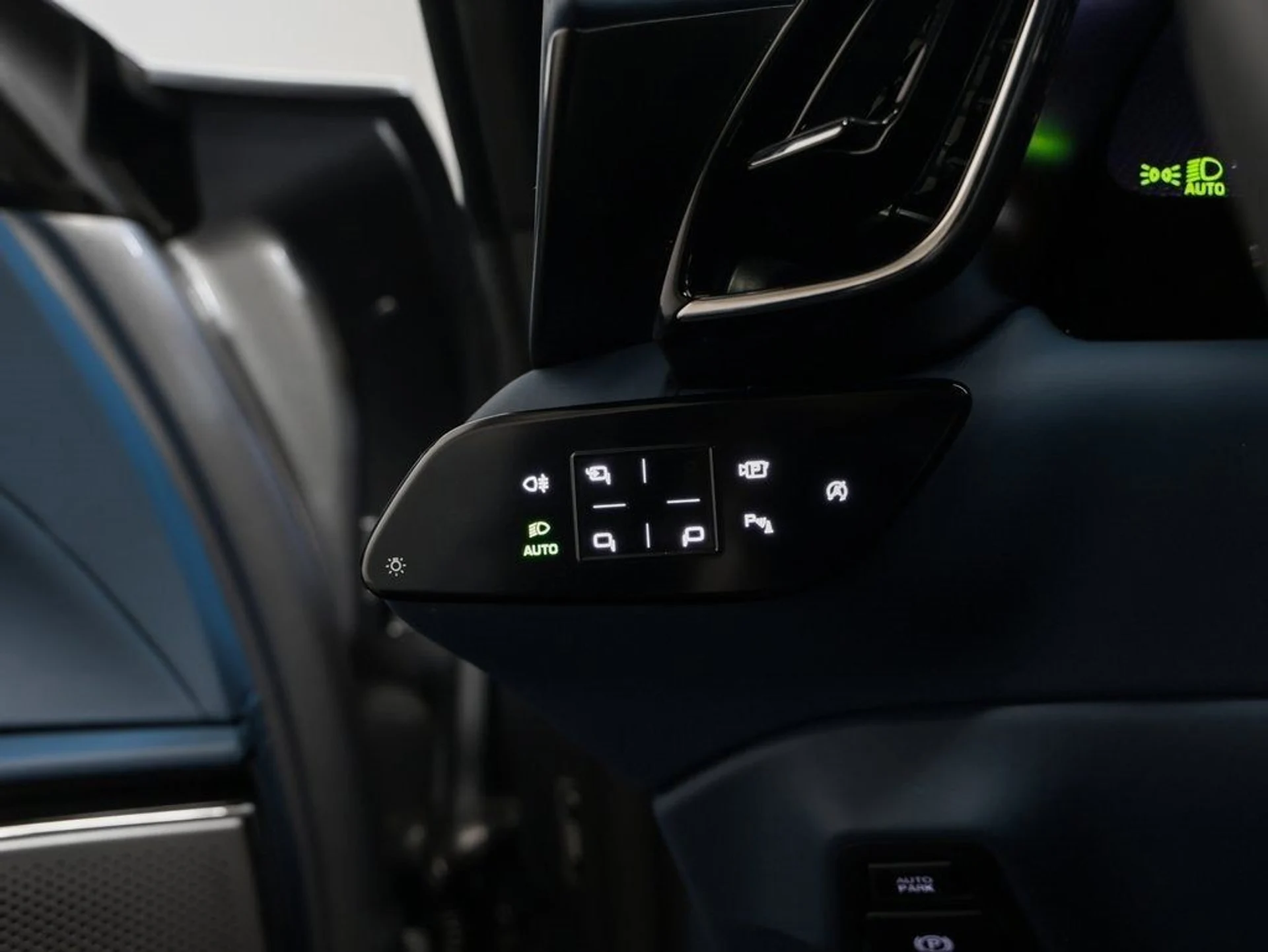 mph048_1210681713_49_39c602edce