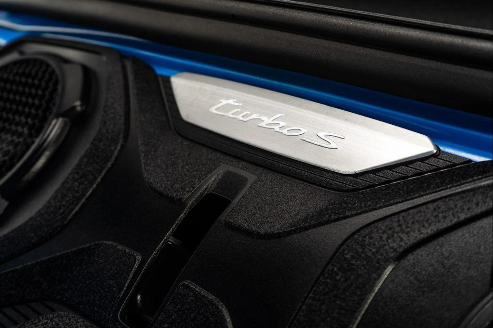 mph048_1210839390_oapu_QZ_8_U9xm_Y0zkpx_Eu5_Gj_YVKQQ_c3769577ab