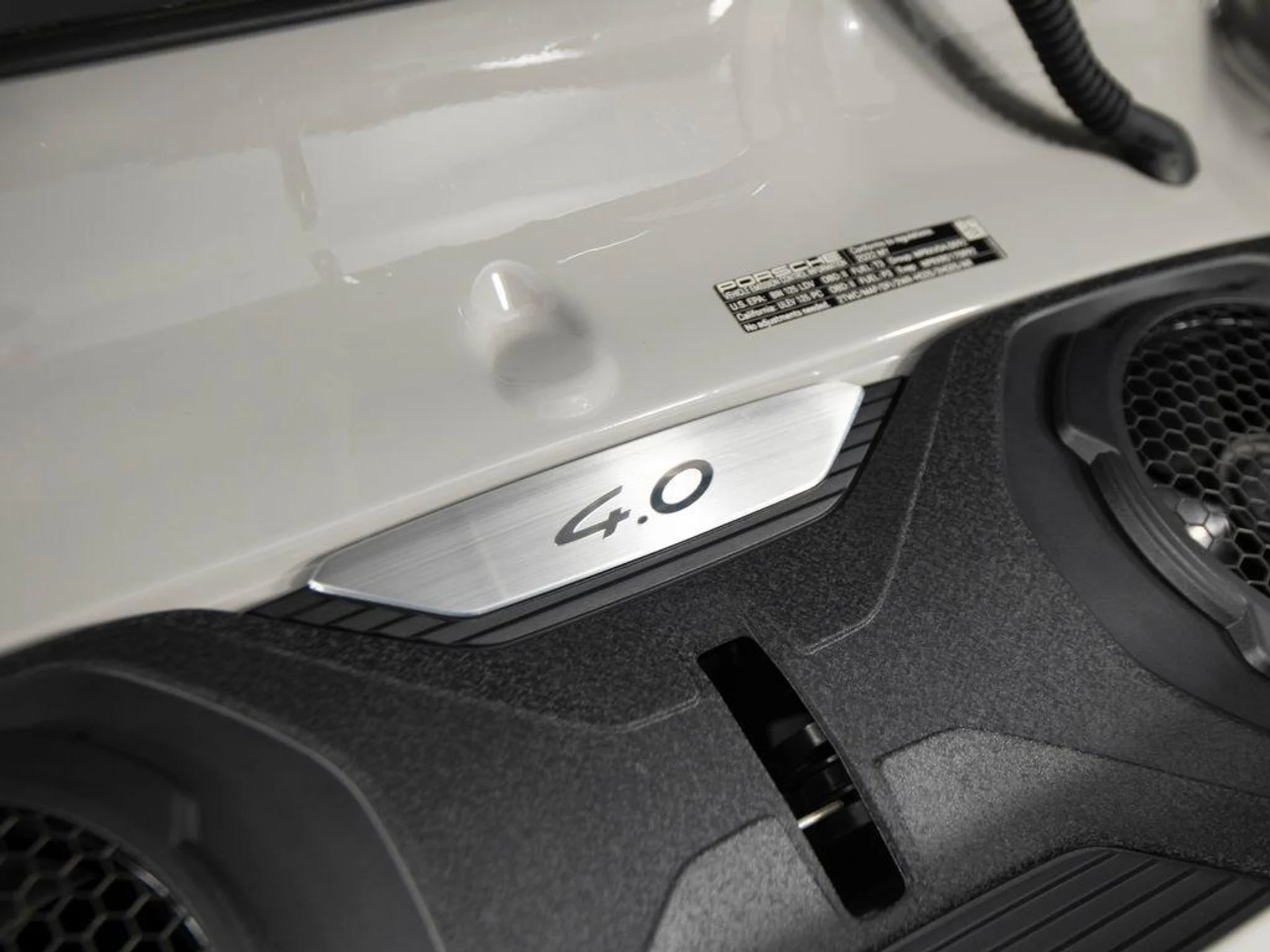 mph048_1219504318_u4_K_Z1a_C9c_W0m_U0_Kud_Hp_G8_F2stc_17575e7067