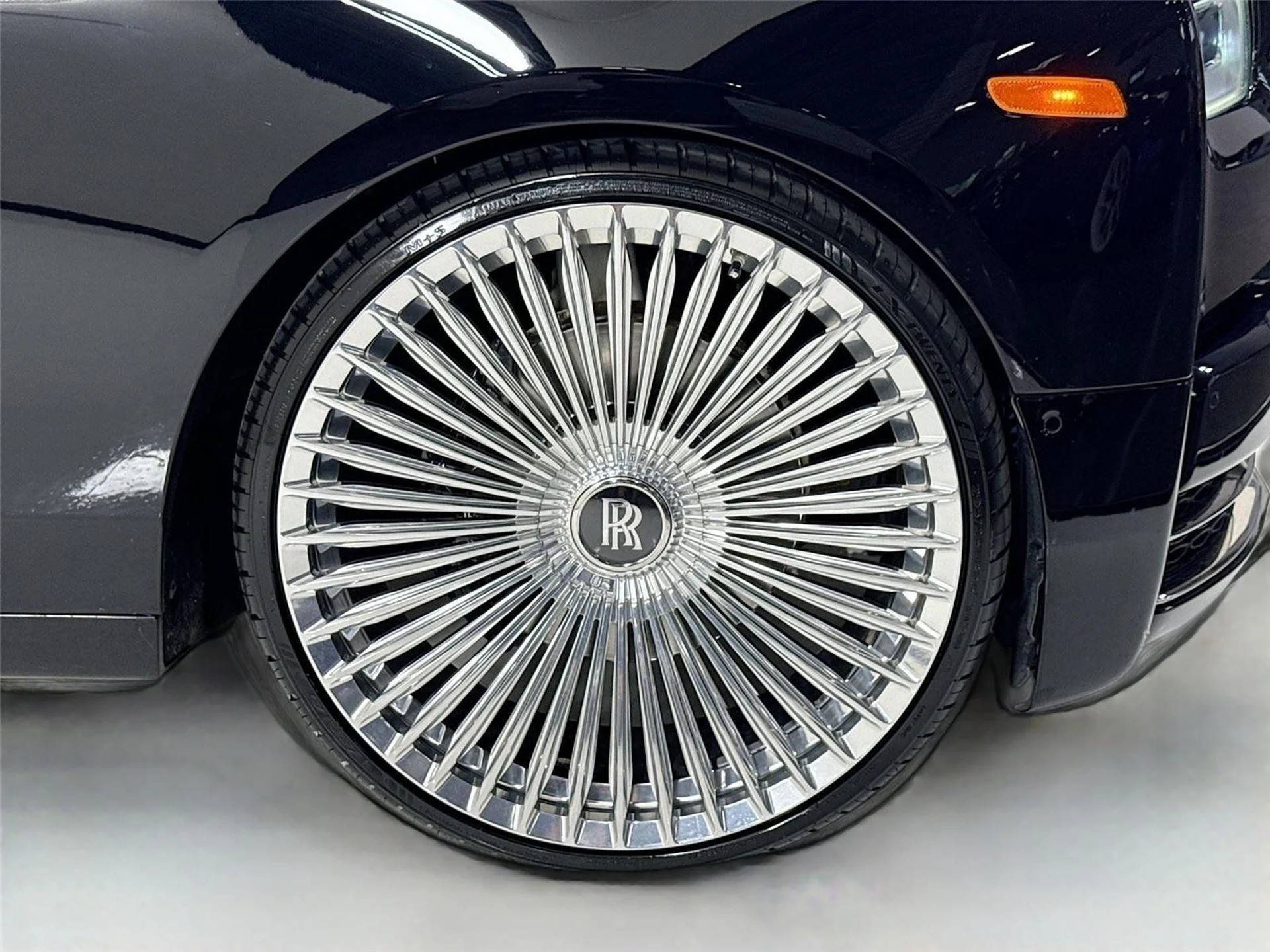 mph048_122848182_65488ab8531f66240617aae0c3a53f1e_62b9166bed