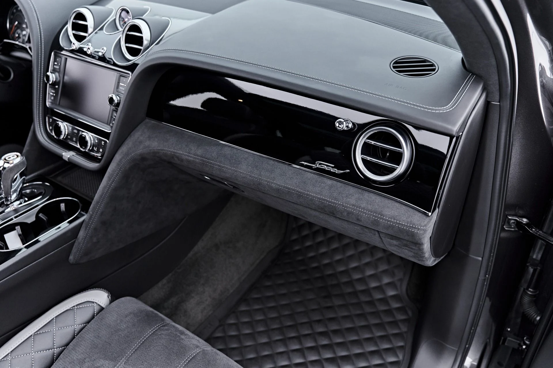 mph048_1230937644_Used_2020_Bentley_Bentayga_Speed_1791509955_ff16f6678a